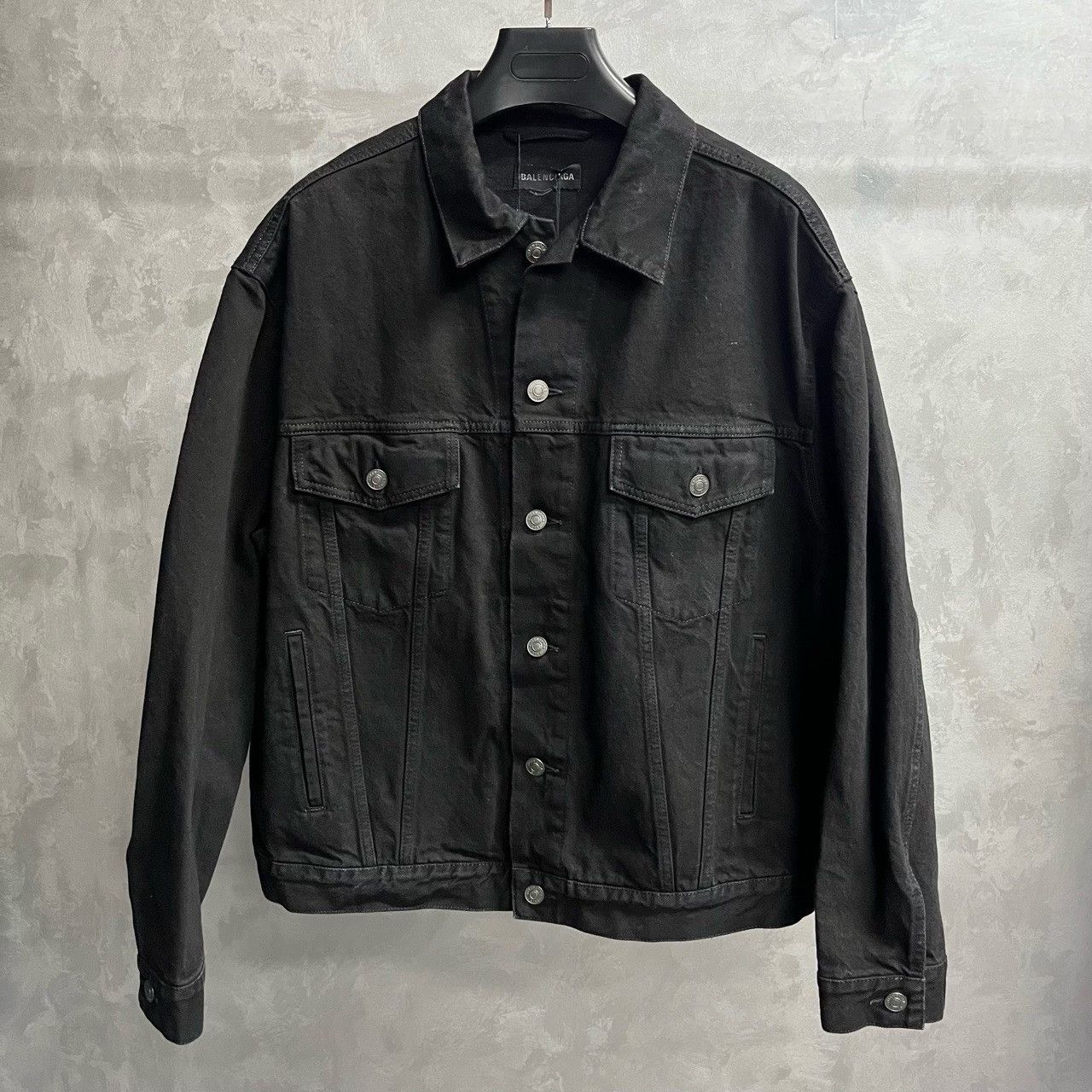 Balenciaga Balenciaga Retro Graphic Black Light Jacket xxs Men Size US XXS / EU 40 - 2 Thumbnail