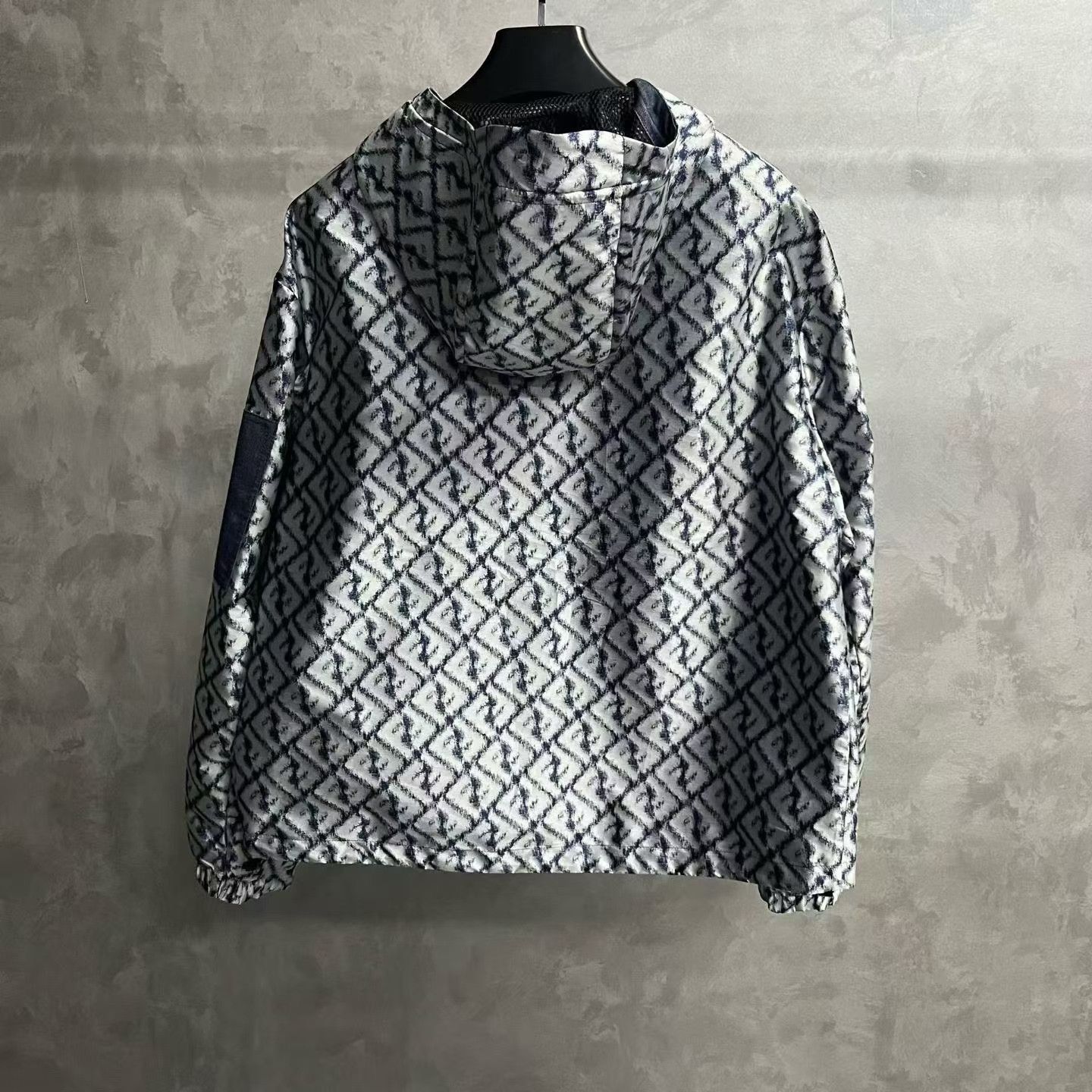 Fendi Fendi Retro Graphic Blue Jacket XS Women Size XS / US 0-2 / IT 36-38 - 2 Thumbnail