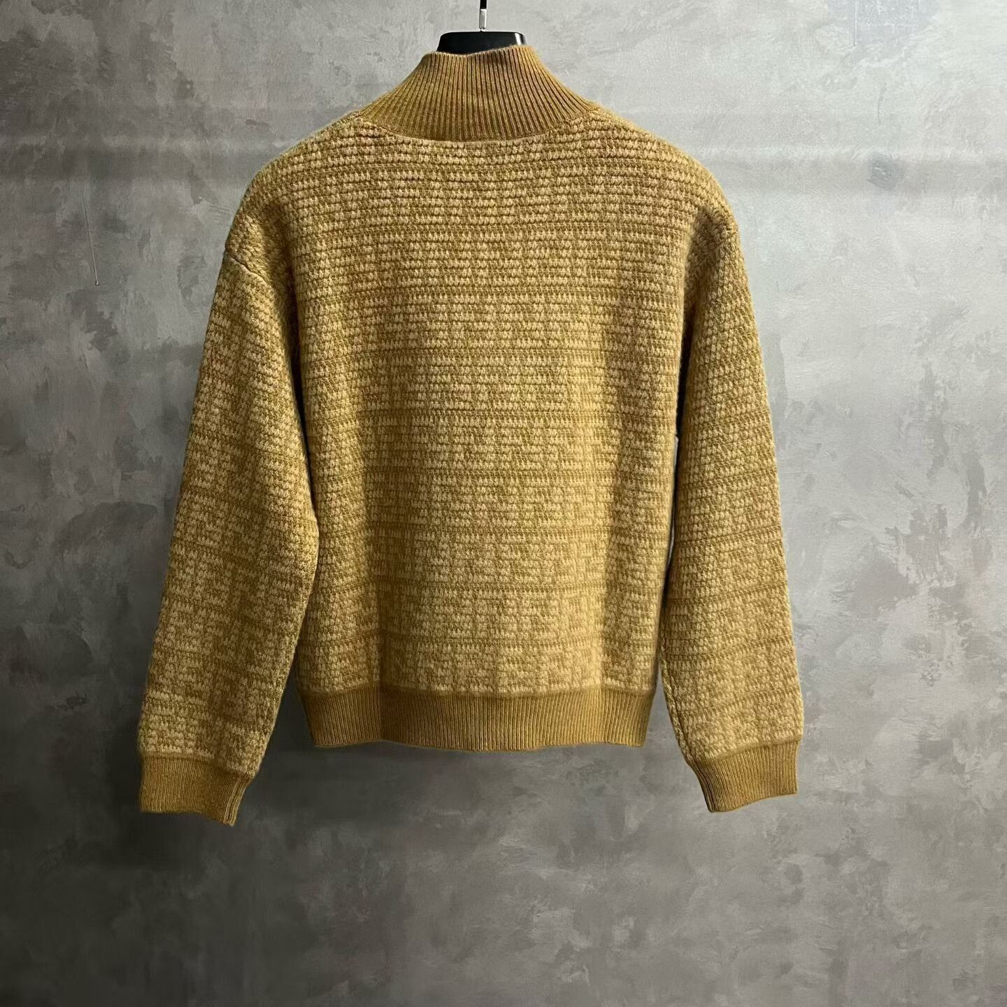 Fendi Fendi Sweater xs Men Size US XS / EU 42 / 0 - 2 Thumbnail