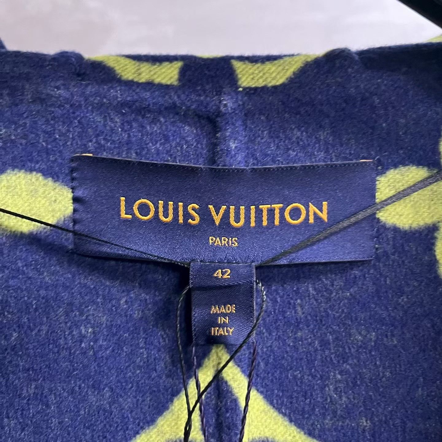 Louis Vuitton Louis Vuitton Blue Coat S Women Size S / US 4 / IT 40 - 3 Thumbnail