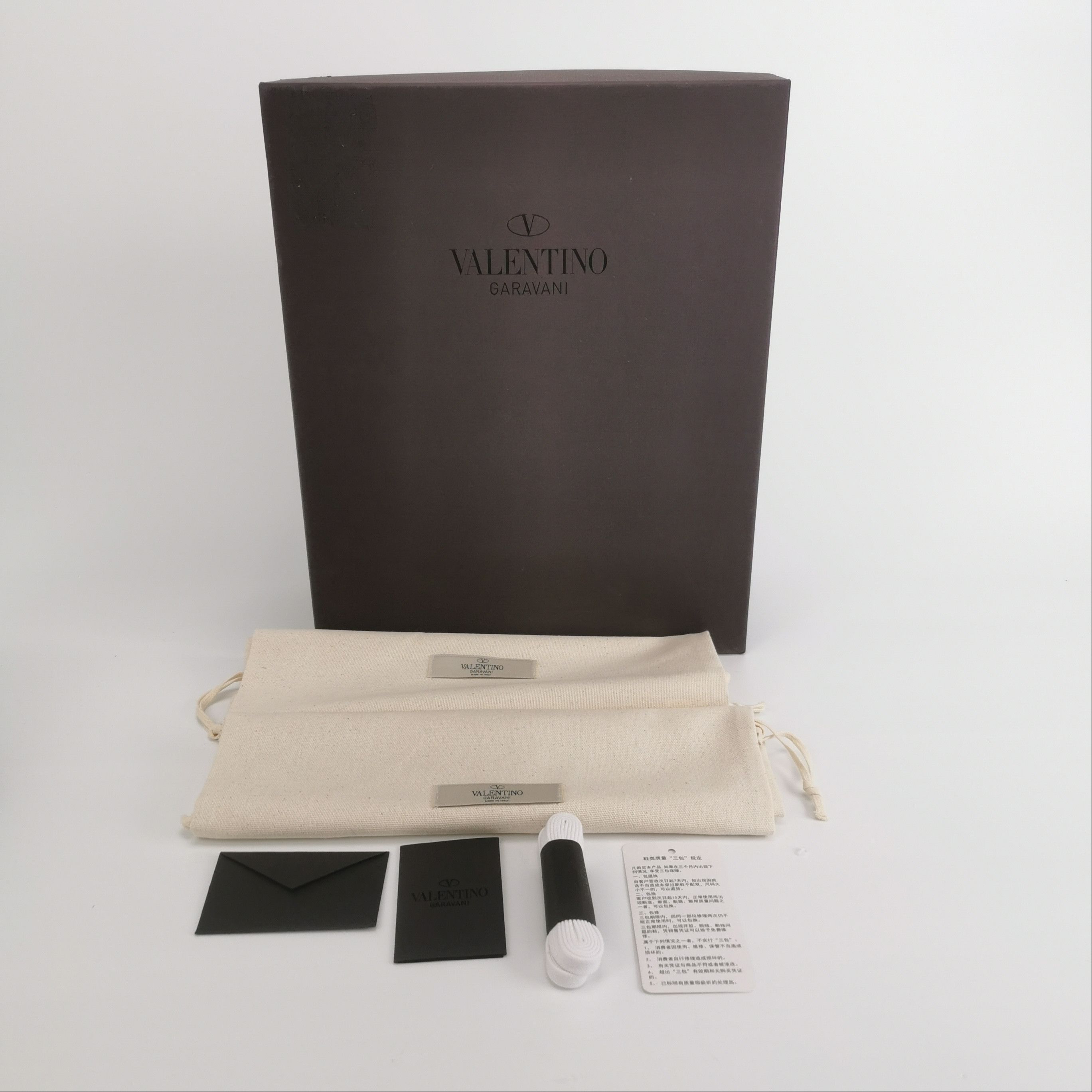 Valentino Valentino VL7N Logo Leather Low Sneakers EU 40.5 Size US 7 / EU 40 - 8 Thumbnail