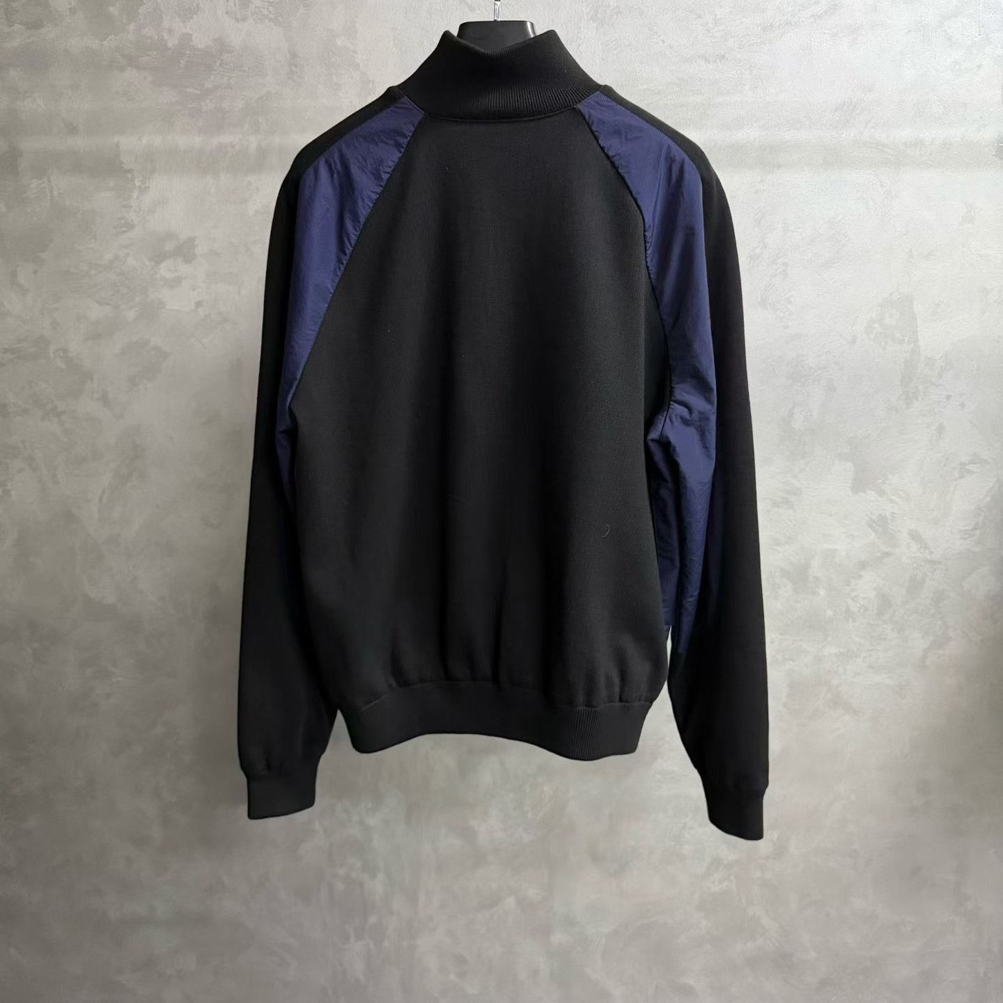 Louis Vuitton Louis Vuitton Blue Light Jacket l Men Size US L / EU 52-54 / 3 - 2 Thumbnail
