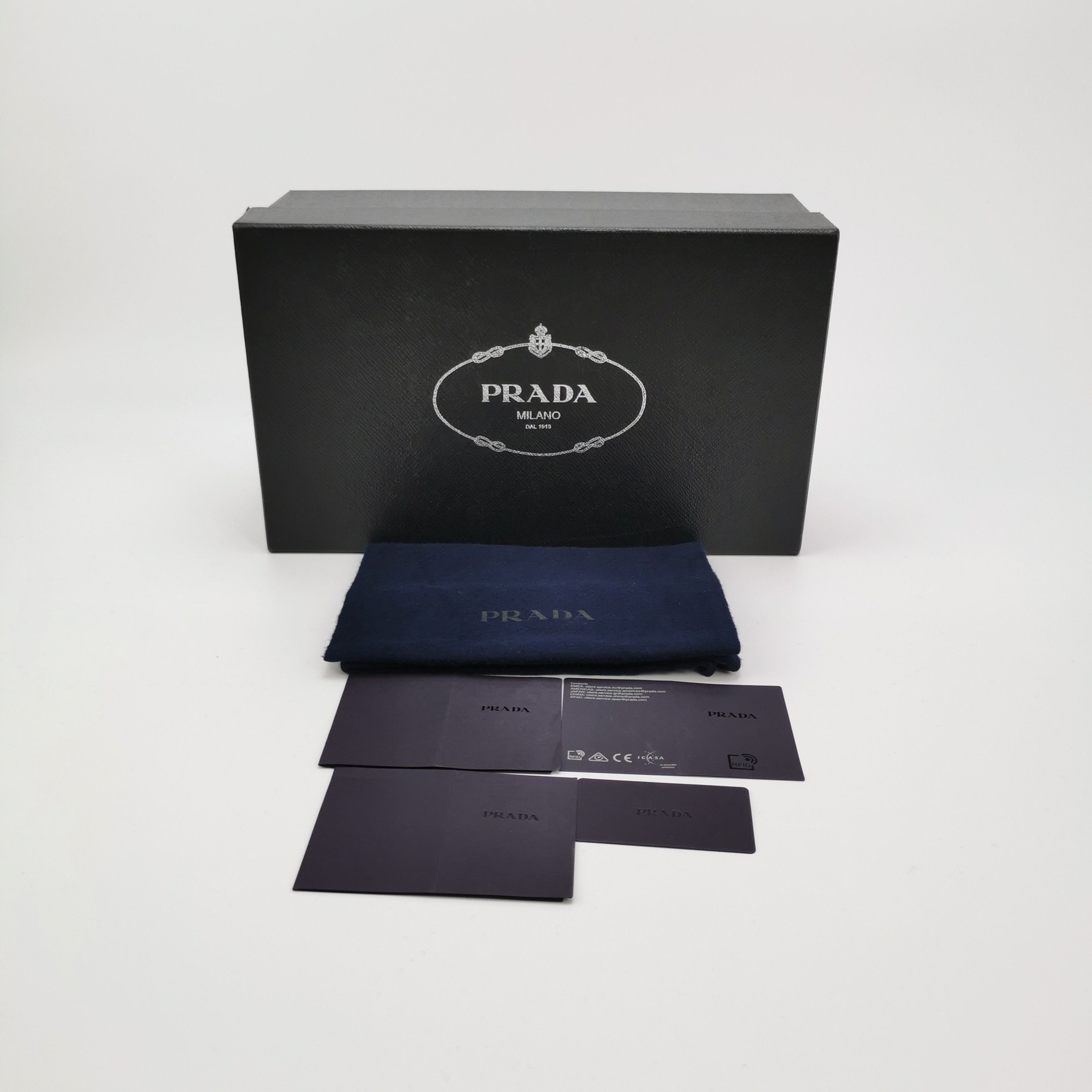 Prada Prada Textured Leather Lace-Up Shoes 5.5 Size US 6 / EU 39 - 7 Thumbnail