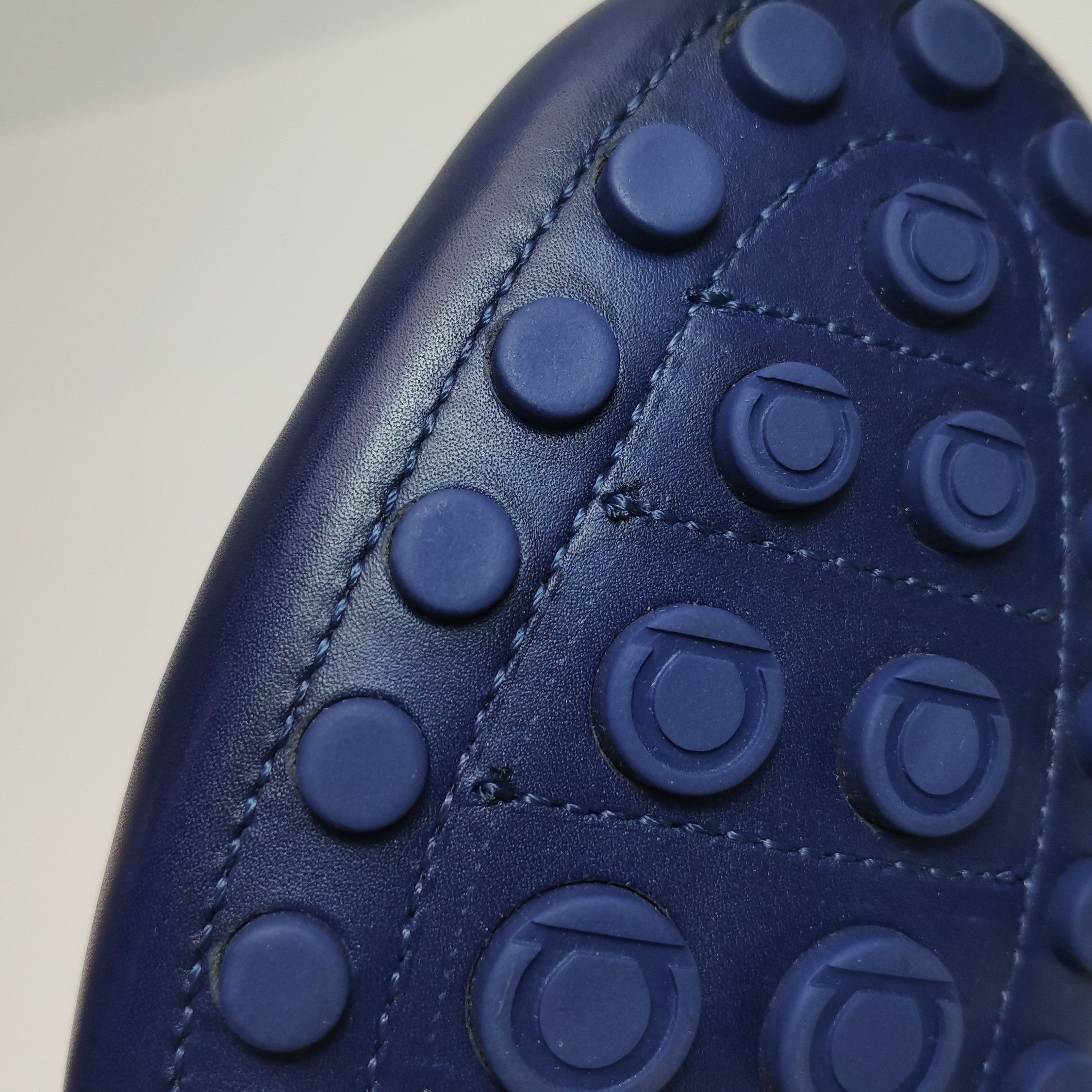 Salvatore Ferragamo Salvatore Ferragamo Blue Grained Leather Loafers Size 41 Size US 8 / EU 41 - 10 Thumbnail