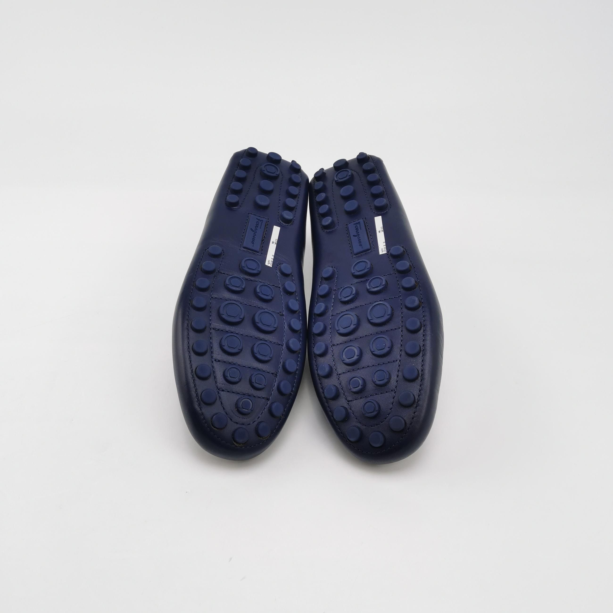 Salvatore Ferragamo Salvatore Ferragamo Blue Leather Driving Loafers Size 40 Size US 7 / EU 40 - 6 Thumbnail