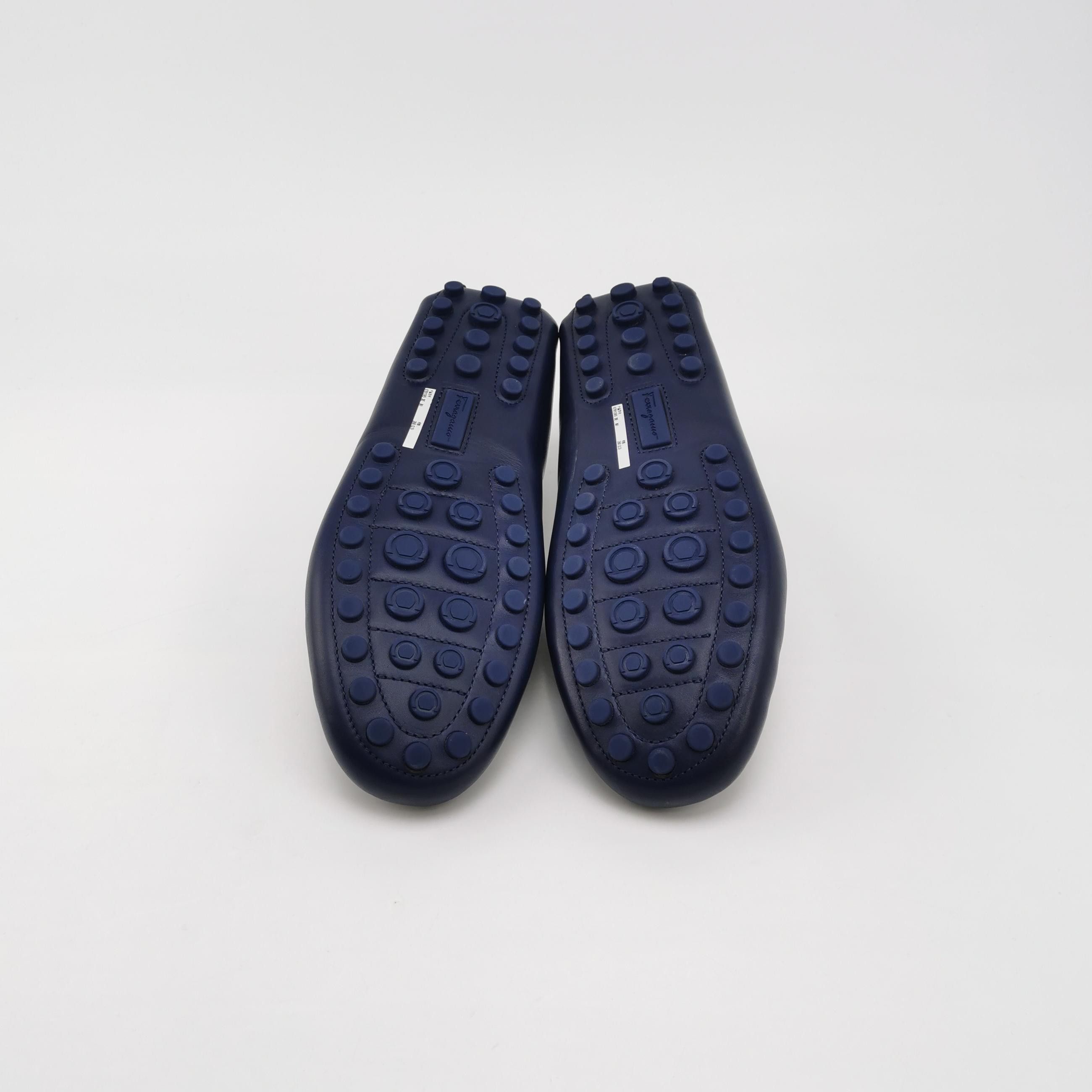 Salvatore Ferragamo Salvatore Ferragamo Navy Gancini Leather Loafers 42 Size US 9 / EU 42 - 6 Thumbnail