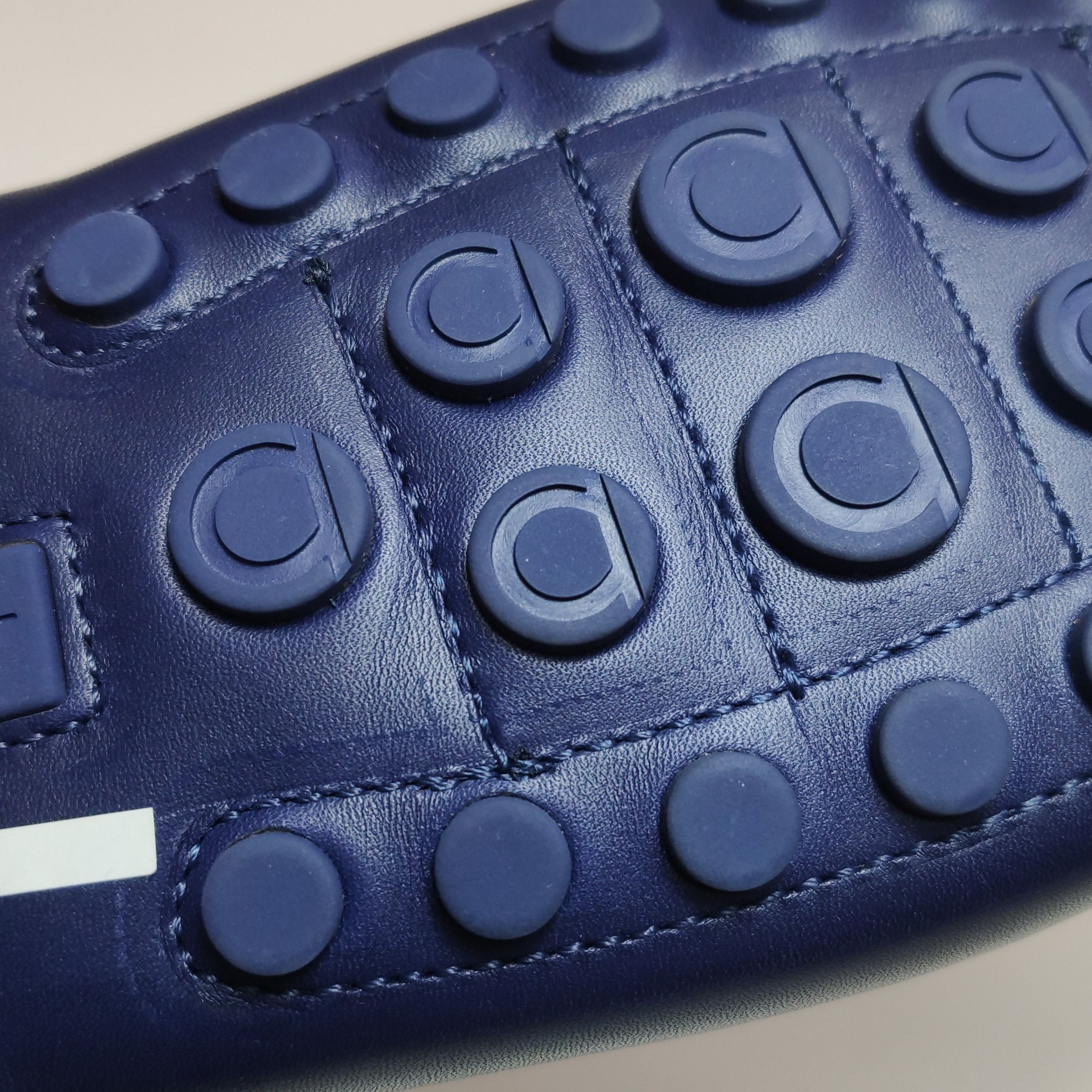 Salvatore Ferragamo Salvatore Ferragamo Blue Leather Pebble Sole Drivers 10 Size US 10 / EU 43 - 11 Thumbnail