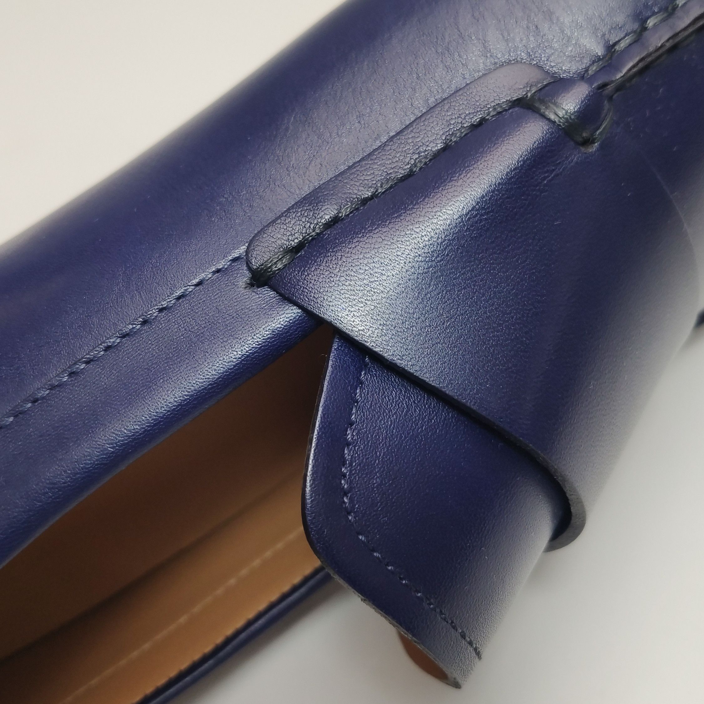 Salvatore Ferragamo Salvatore Ferragamo Blue Leather Driving Loafers 41 Size US 8 / EU 41 - 9 Thumbnail