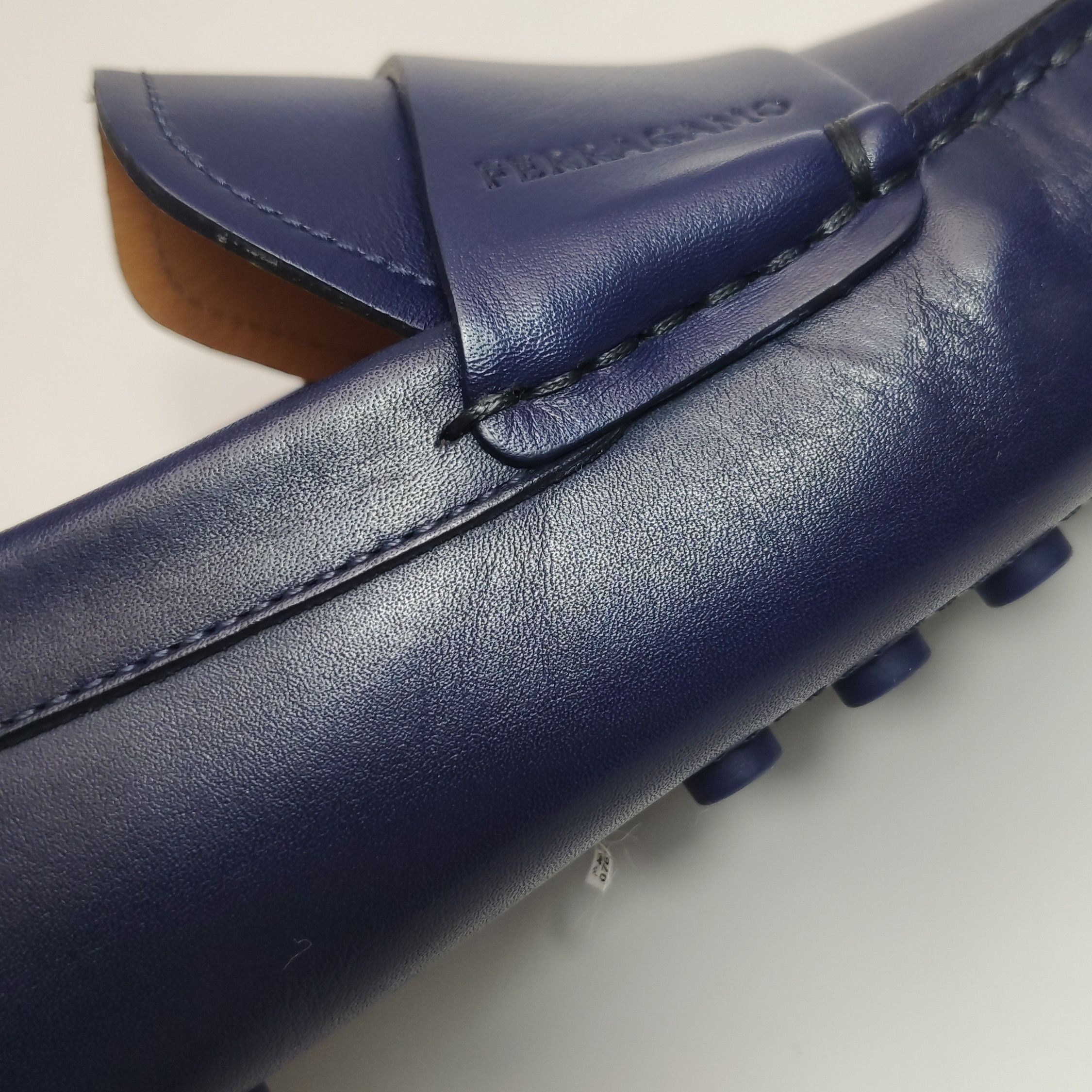 Salvatore Ferragamo Salvatore Ferragamo Blue Leather Loafers Size 7.5 Size US 7 / EU 40 - 12 Thumbnail