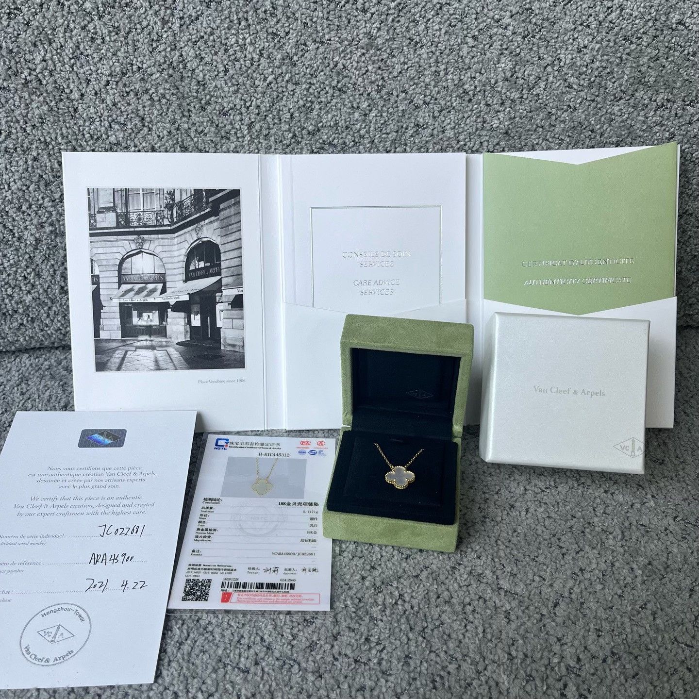 Van Cleef & Arpels Van Cleef & Arpels Multi Necklace OS Women Size ONE SIZE - 2 Thumbnail