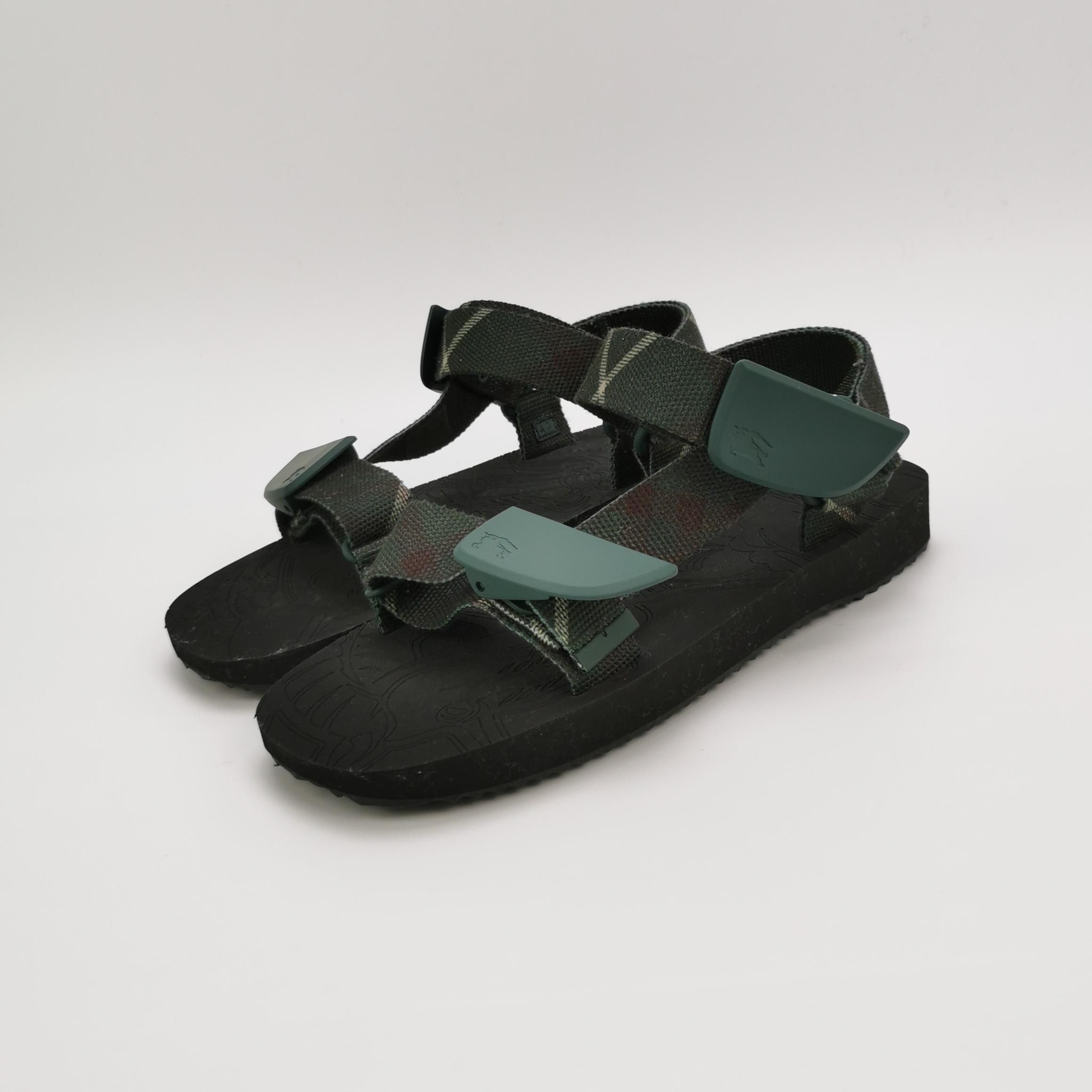 Burberry Burberry Check Print Canvas Sandals Size 42 Size US 9 / EU 42 - 3 Thumbnail