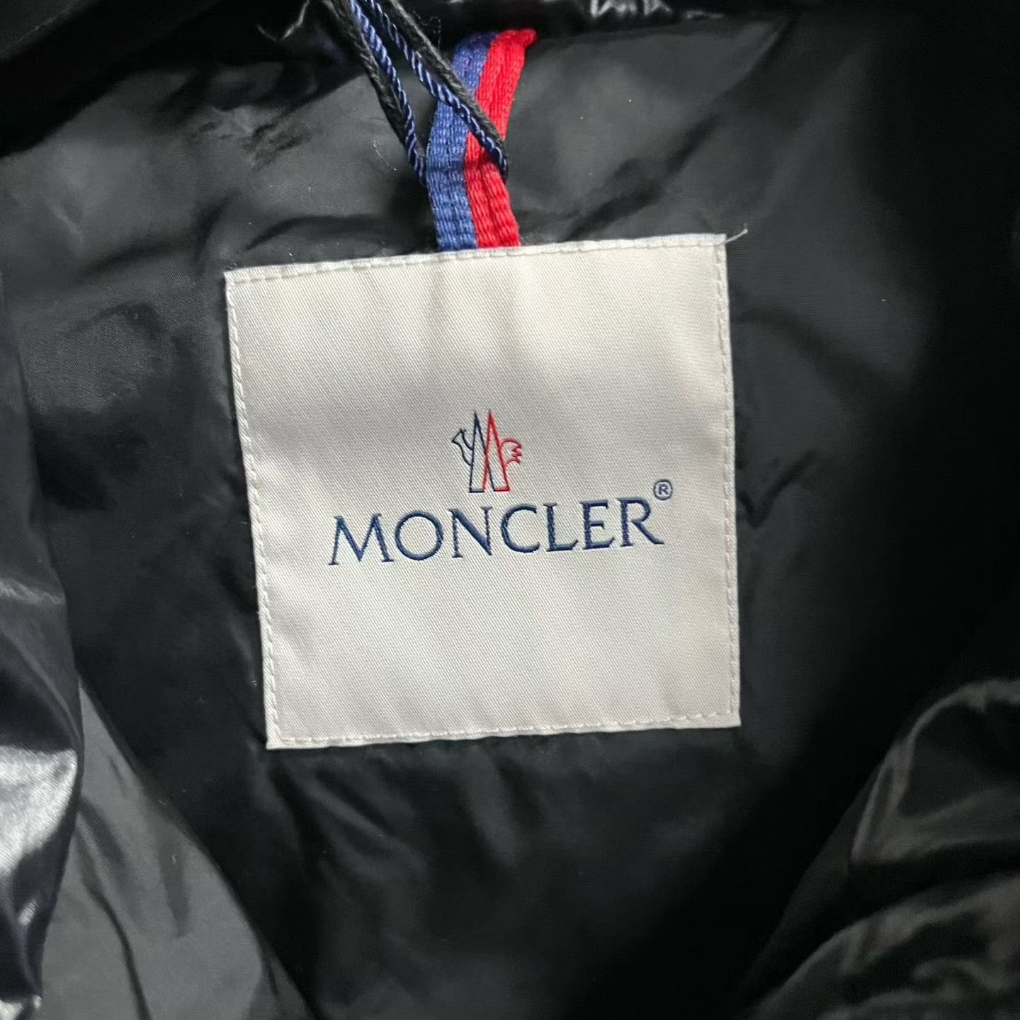 Moncler Moncler Nylon Black Heavy Coat l Men Size US L / EU 52-54 / 3 - 3 Thumbnail