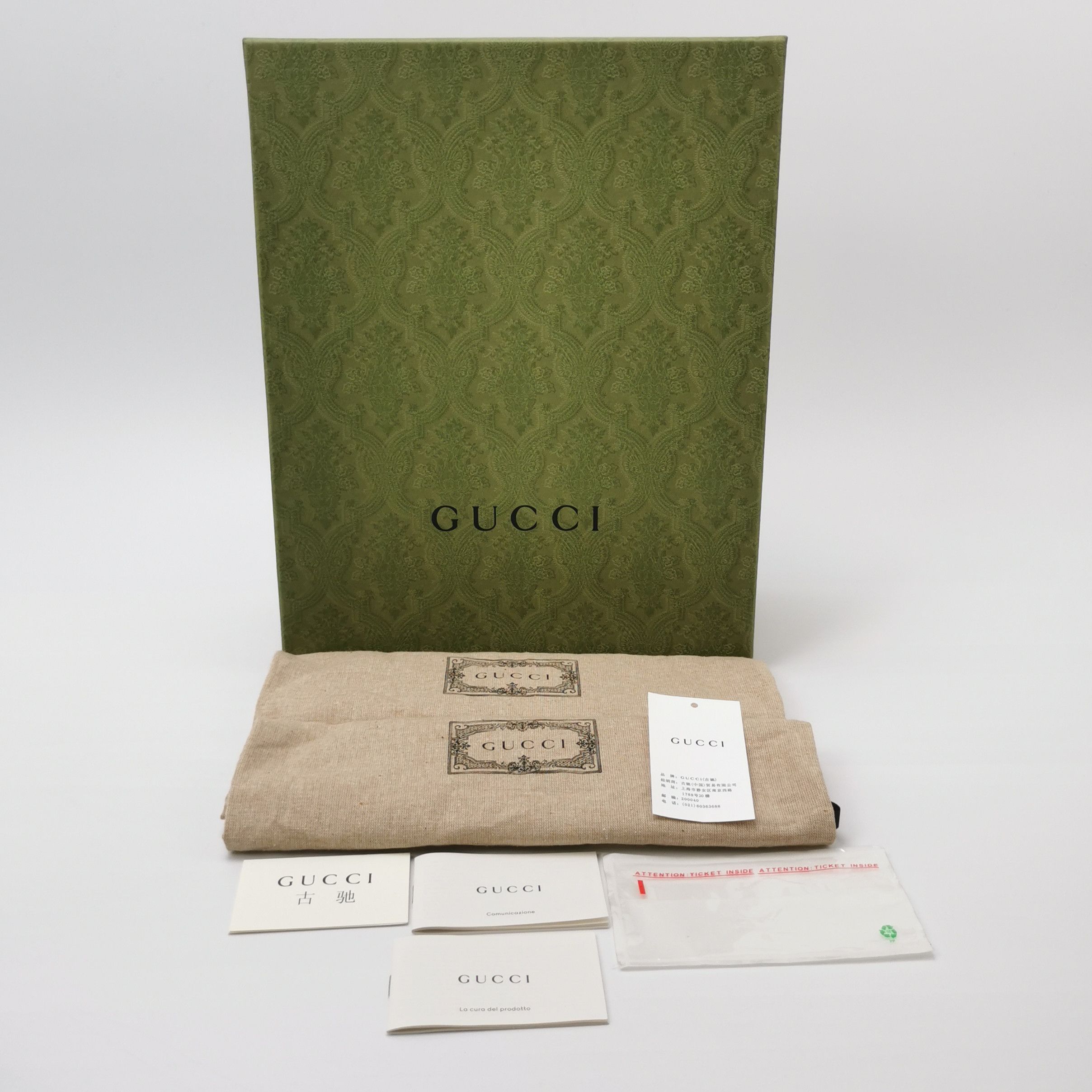 Gucci Gucci Logo Print Velcro Sandals 40 Size US 7 / EU 40 - 7 Thumbnail