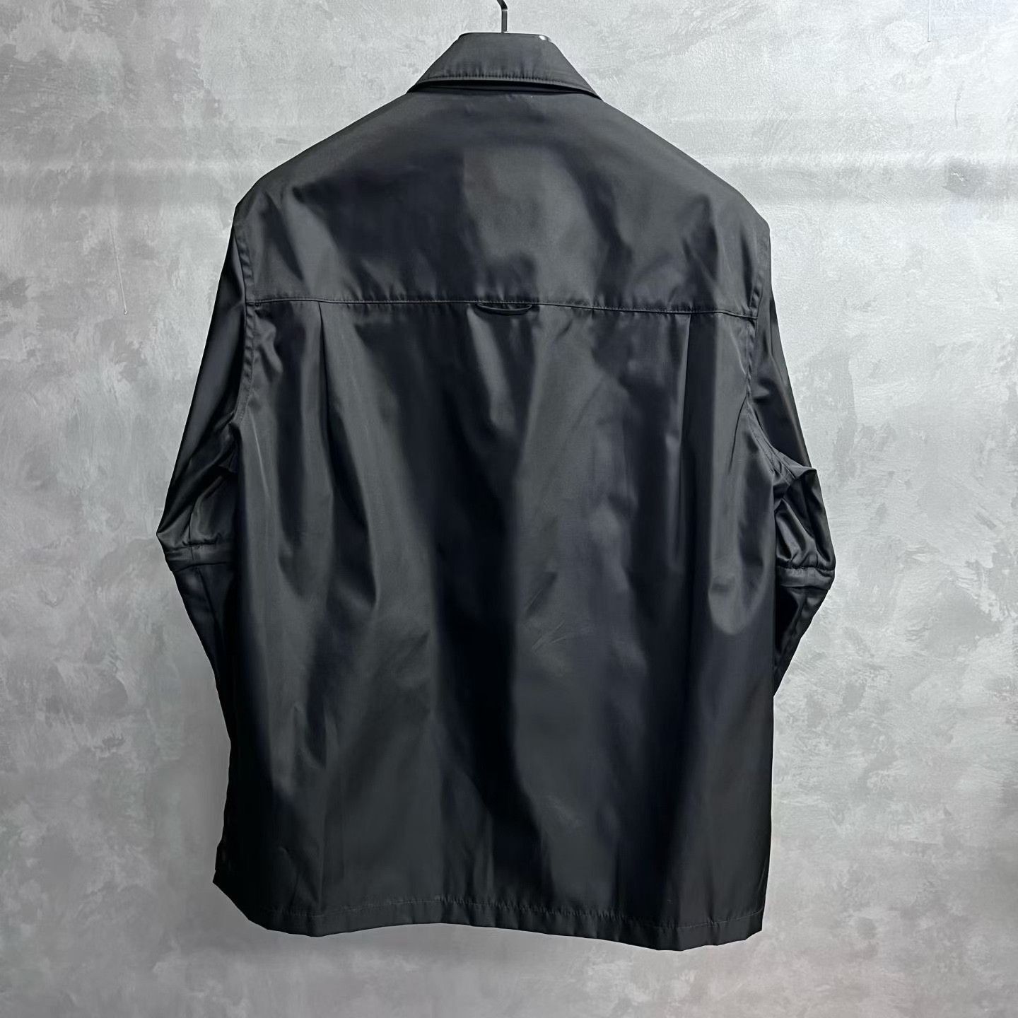 Prada Prada Oversized Black Shirt s Men Size US S / EU 44-46 / 1 - 2 Thumbnail