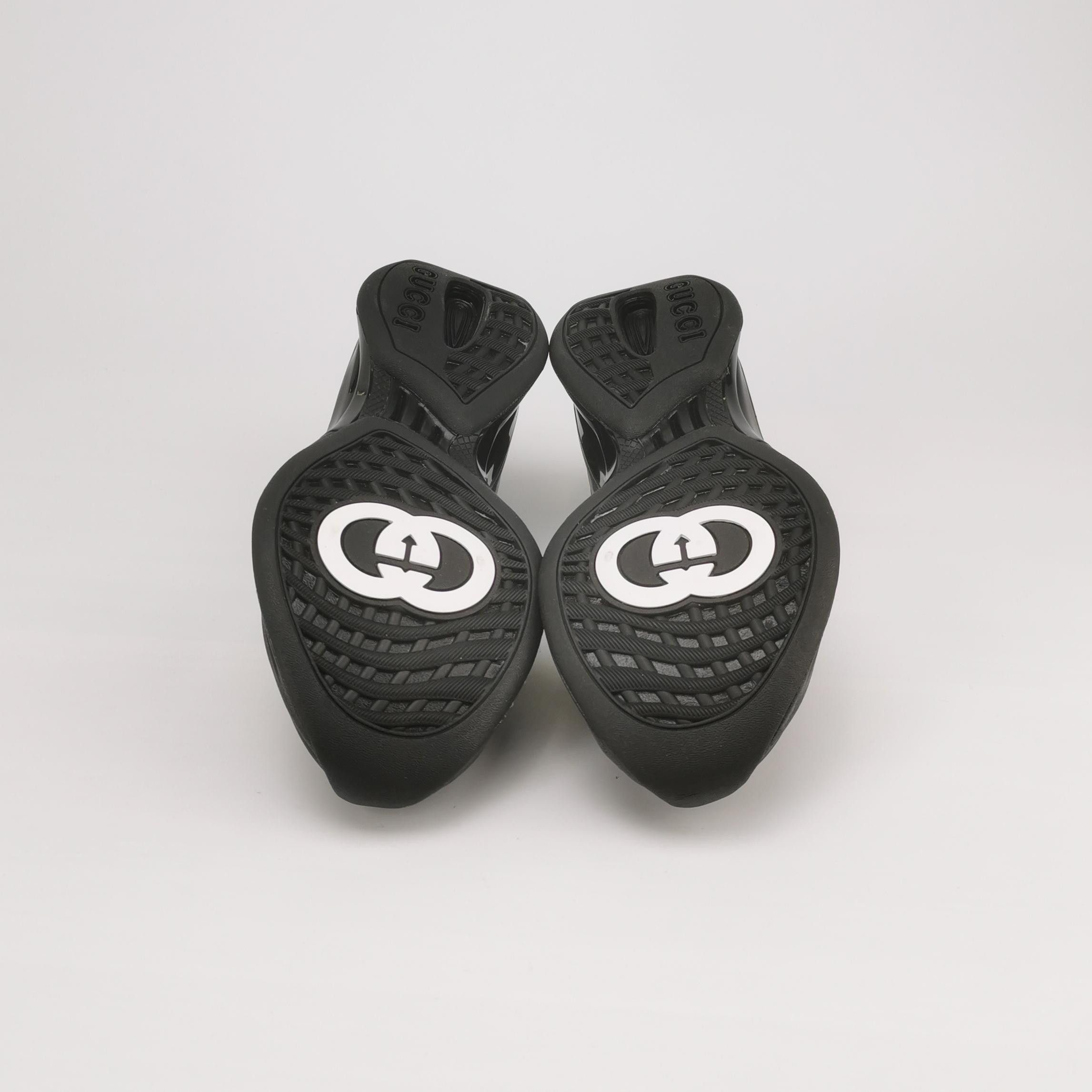 Gucci Gucci Interlocking G Run Sneakers Size 39 Size US 6 / EU 39 - 6 Thumbnail