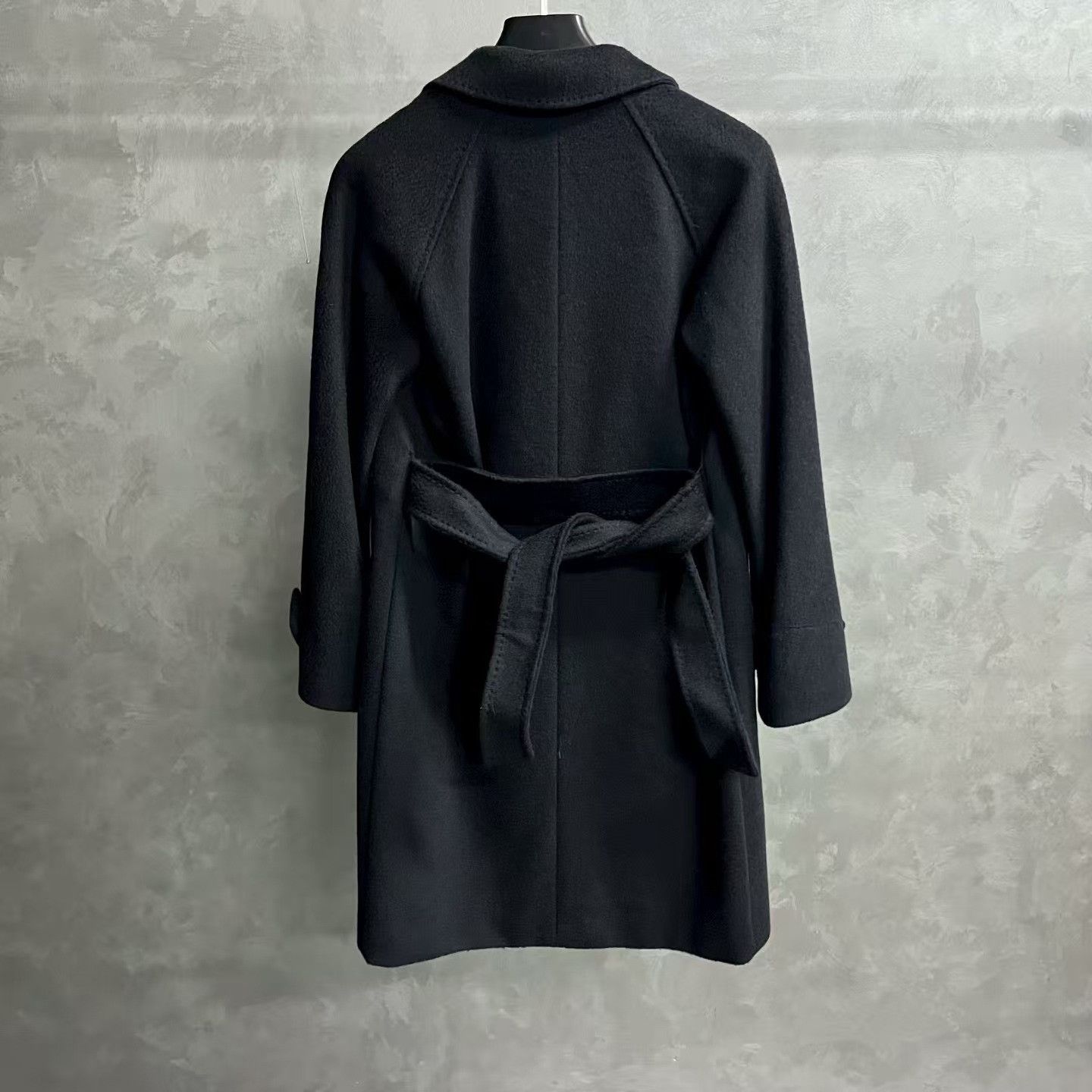 Max Mara Max Mara Long Black Coat S Women Size S / US 4 / IT 40 - 2 Thumbnail