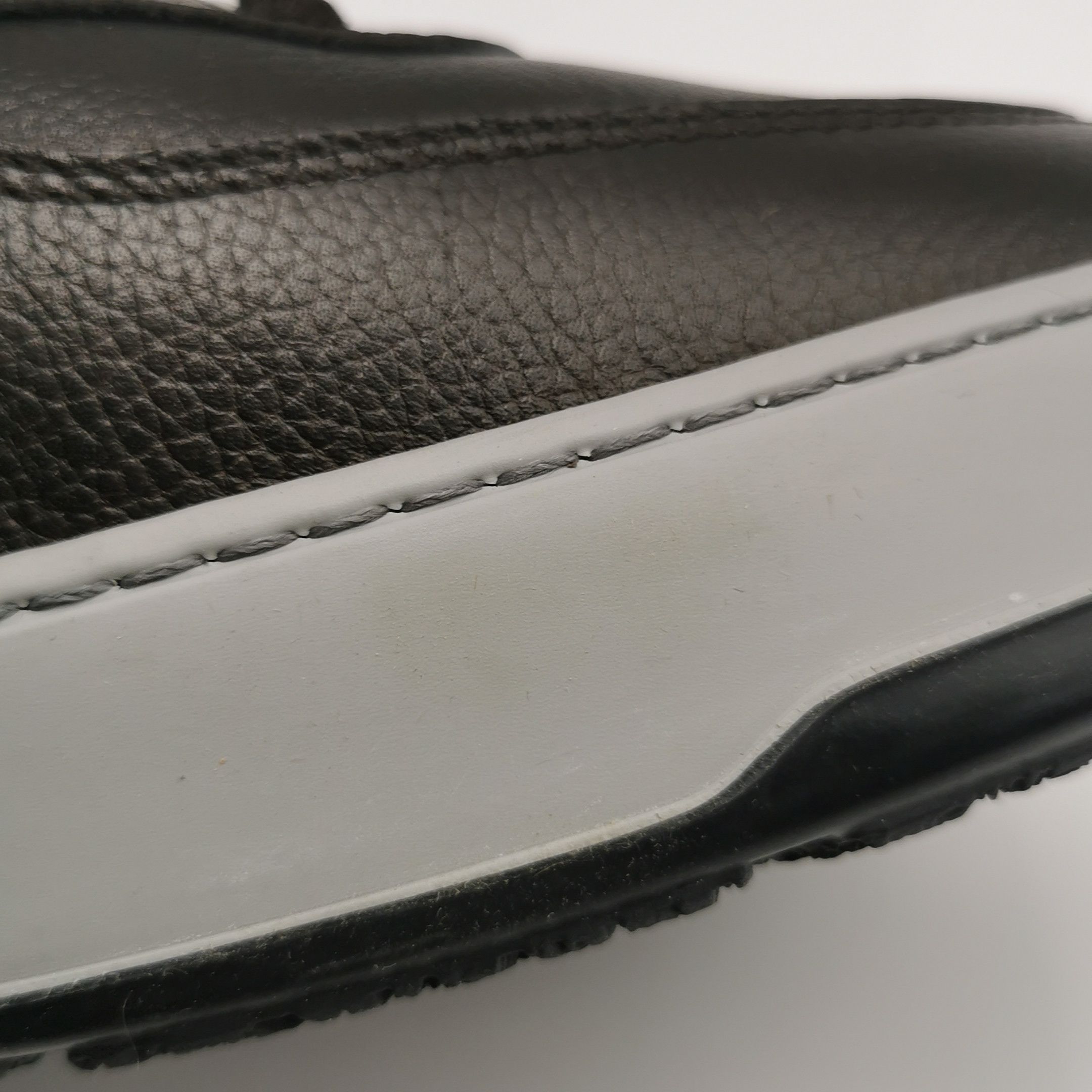 Salvatore Ferragamo Salvatore Ferragamo Fur Lined Leather Sneakers 41.5 Size US 8 / EU 41 - 7 Thumbnail