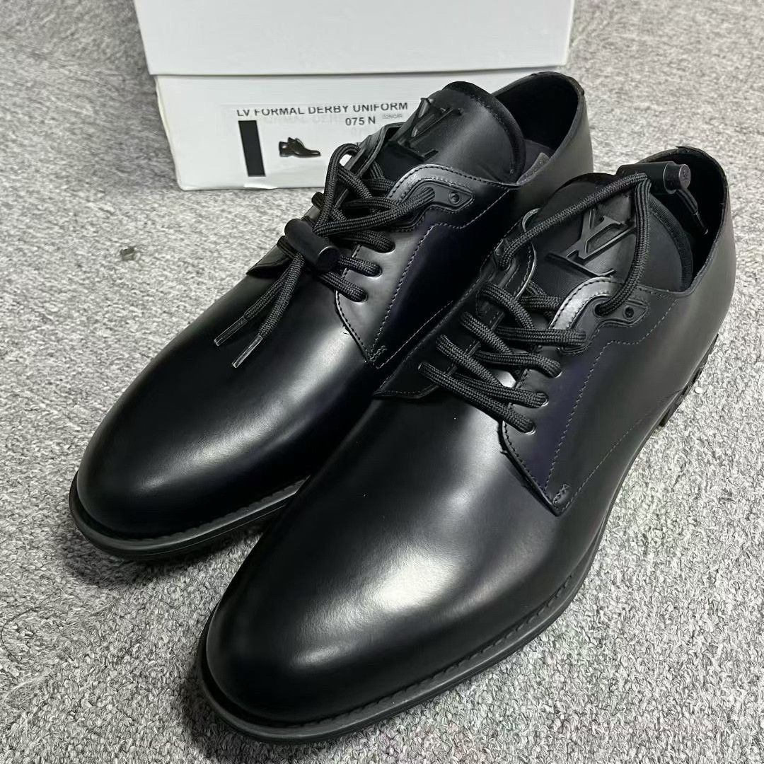 Louis Vuitton Louis Vuitton Formal Black Lowtop Sneakers 8.5 Men Size US 8.5 / EU 41-42 - 3 Thumbnail