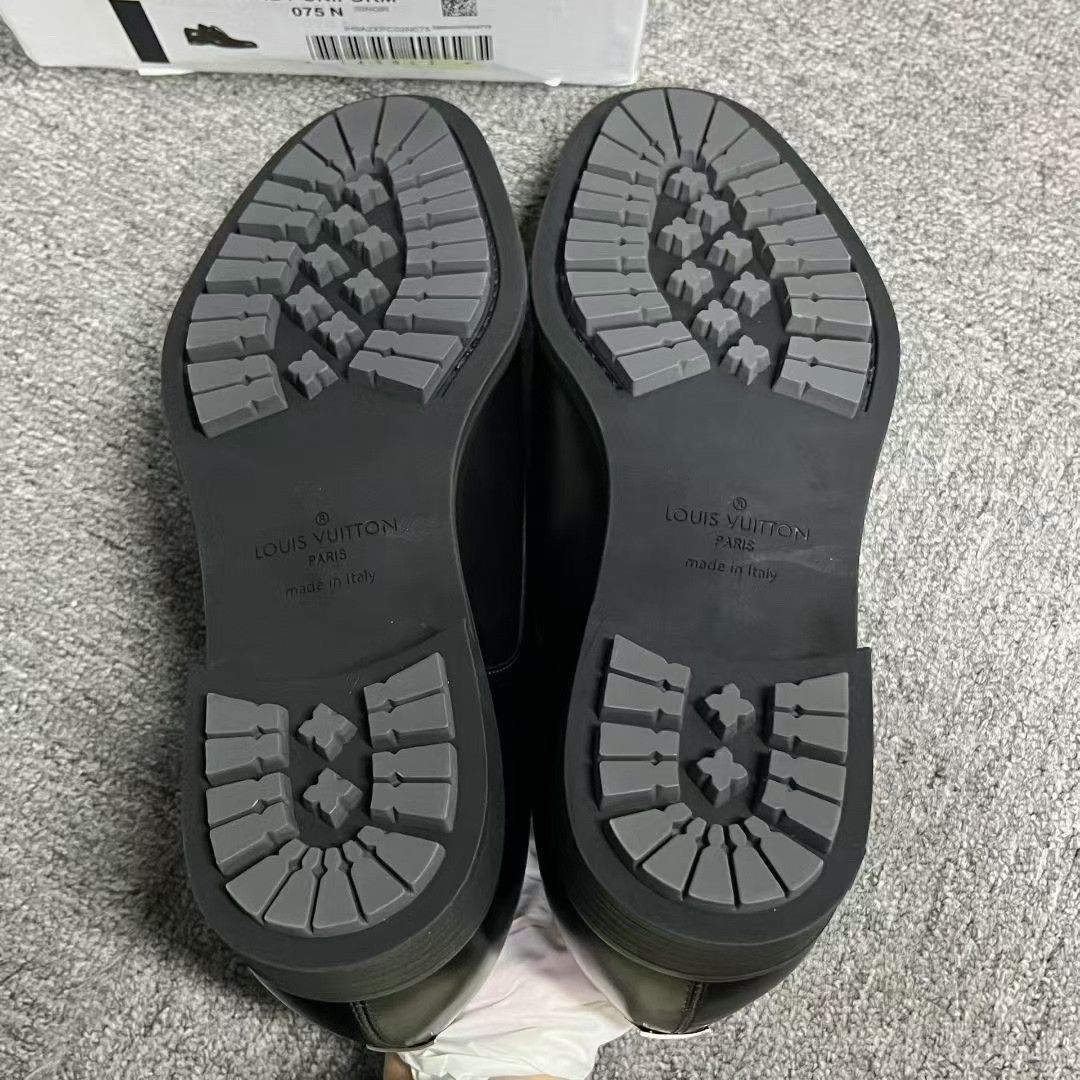 Louis Vuitton Louis Vuitton Formal Black Lowtop Sneakers 8.5 Men Size US 8.5 / EU 41-42 - 6 Thumbnail