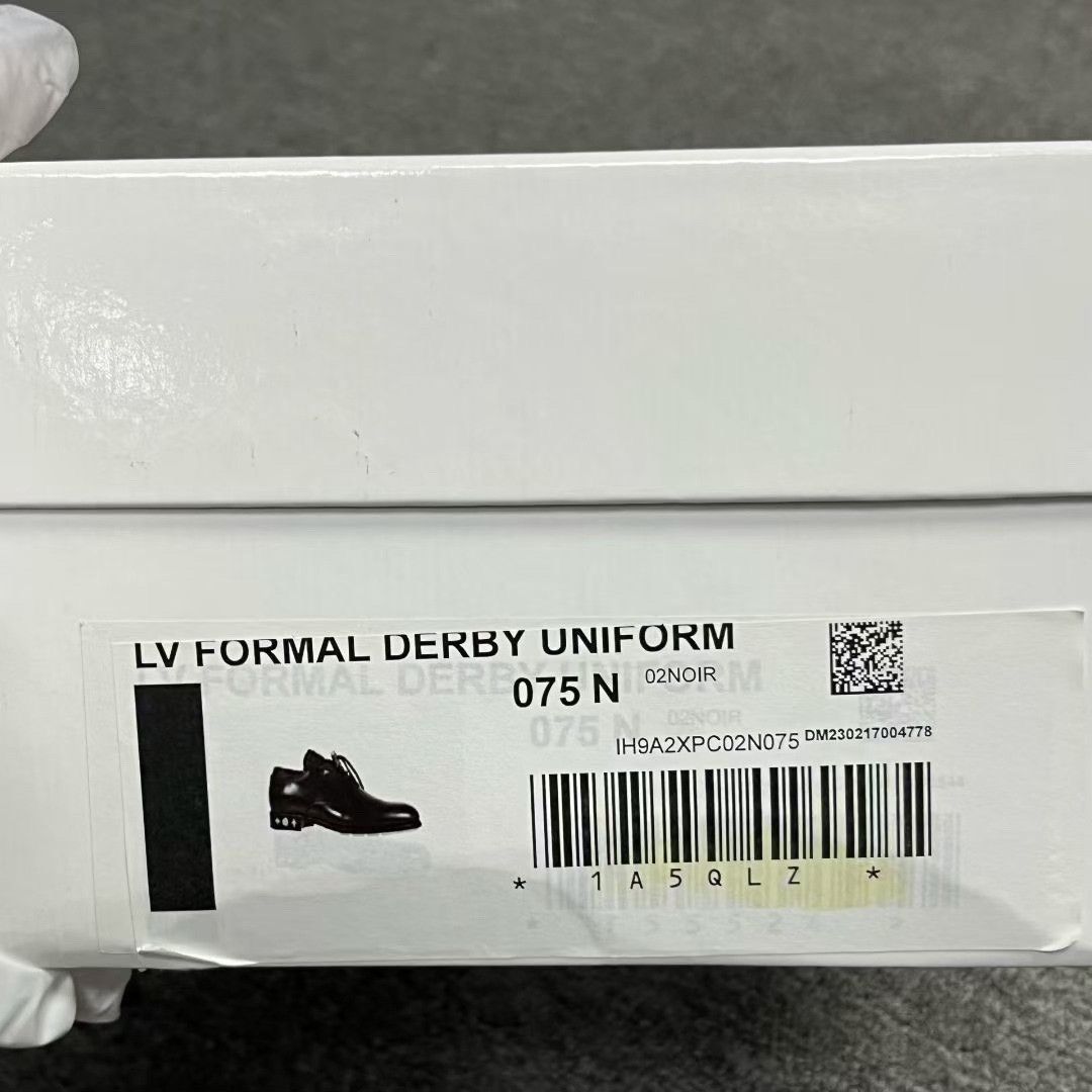 Louis Vuitton Louis Vuitton Formal Black Lowtop Sneakers 8.5 Men Size US 8.5 / EU 41-42 - 7 Thumbnail