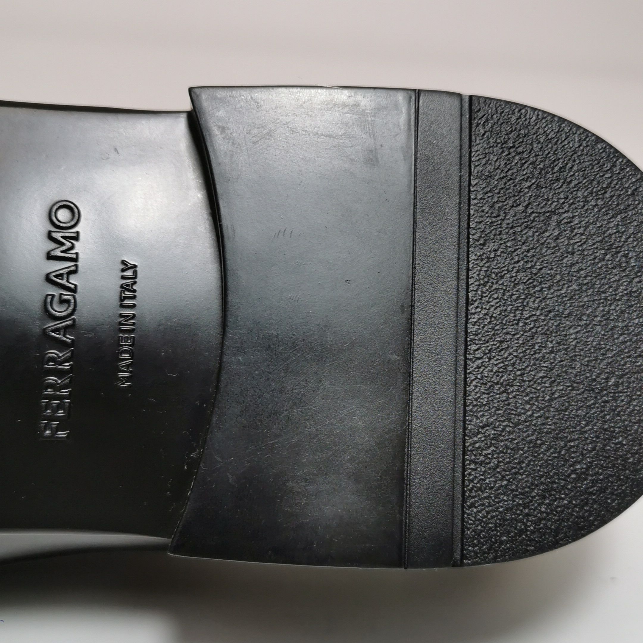 Salvatore Ferragamo Salvatore Ferragamo Black Leather Formal Shoes EU 40 Size US 7 / EU 40 - 8 Thumbnail