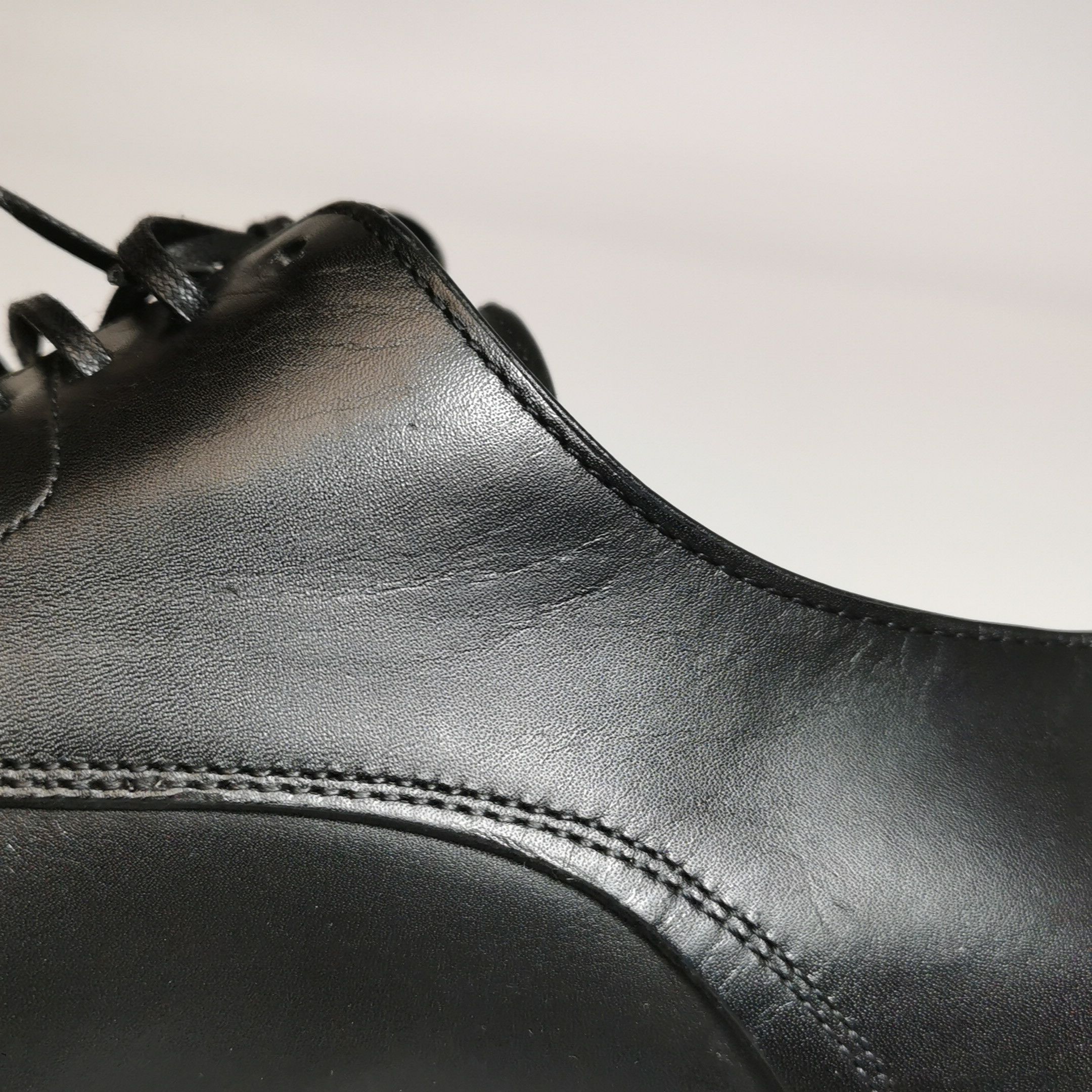 Salvatore Ferragamo Salvatore Ferragamo Black Leather Formal Shoes EU 40 Size US 7 / EU 40 - 10 Thumbnail