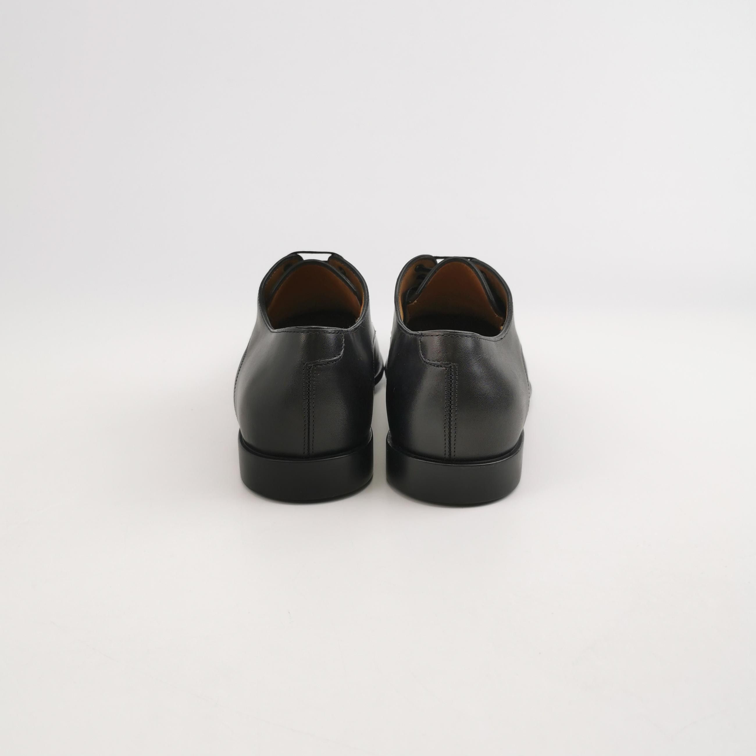 Salvatore Ferragamo Salvatore Ferragamo Black Leather Formal Shoes EU 40 Size US 7 / EU 40 - 5 Thumbnail