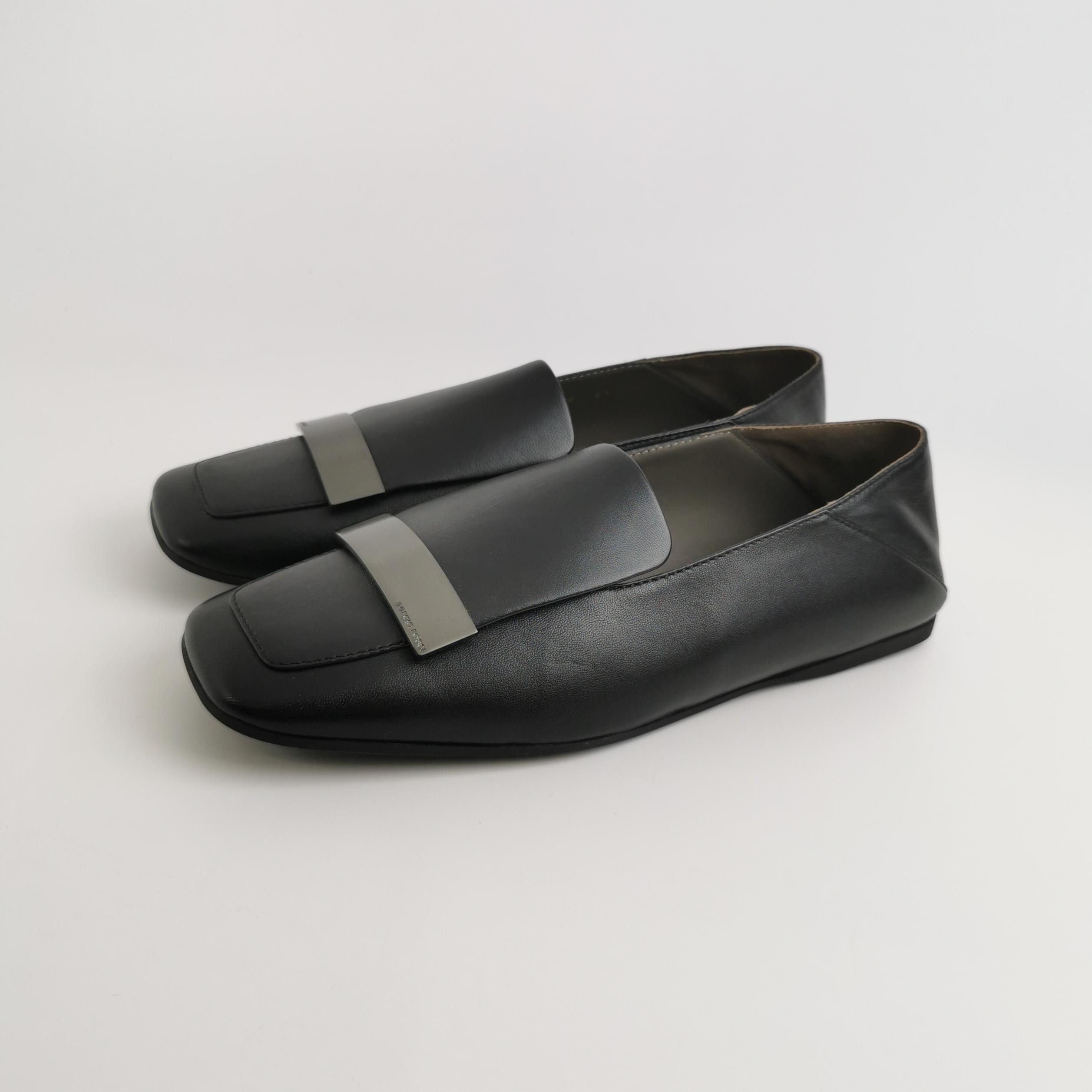 Sergio Rossi Sergio Rossi Square Toe Leather Flats 40.5 Size US 10.5 / IT 40.5 - 3 Thumbnail