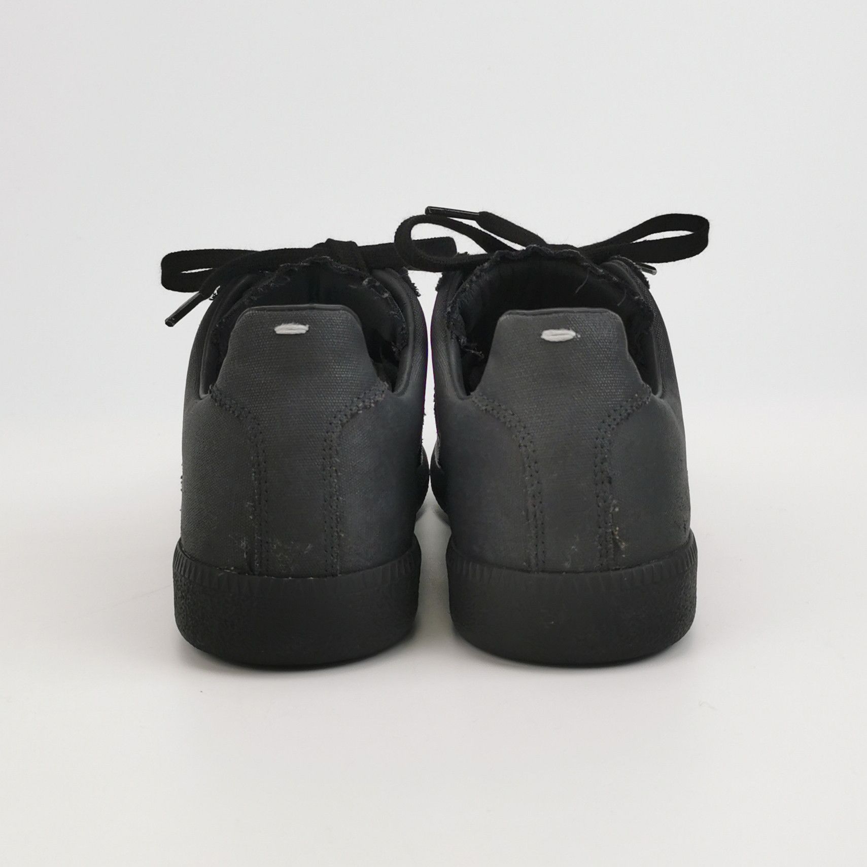 Maison Margiela Maison Margiela Coated Canvas Replica Sneakers 41 Size US 8 / EU 41 - 5 Thumbnail