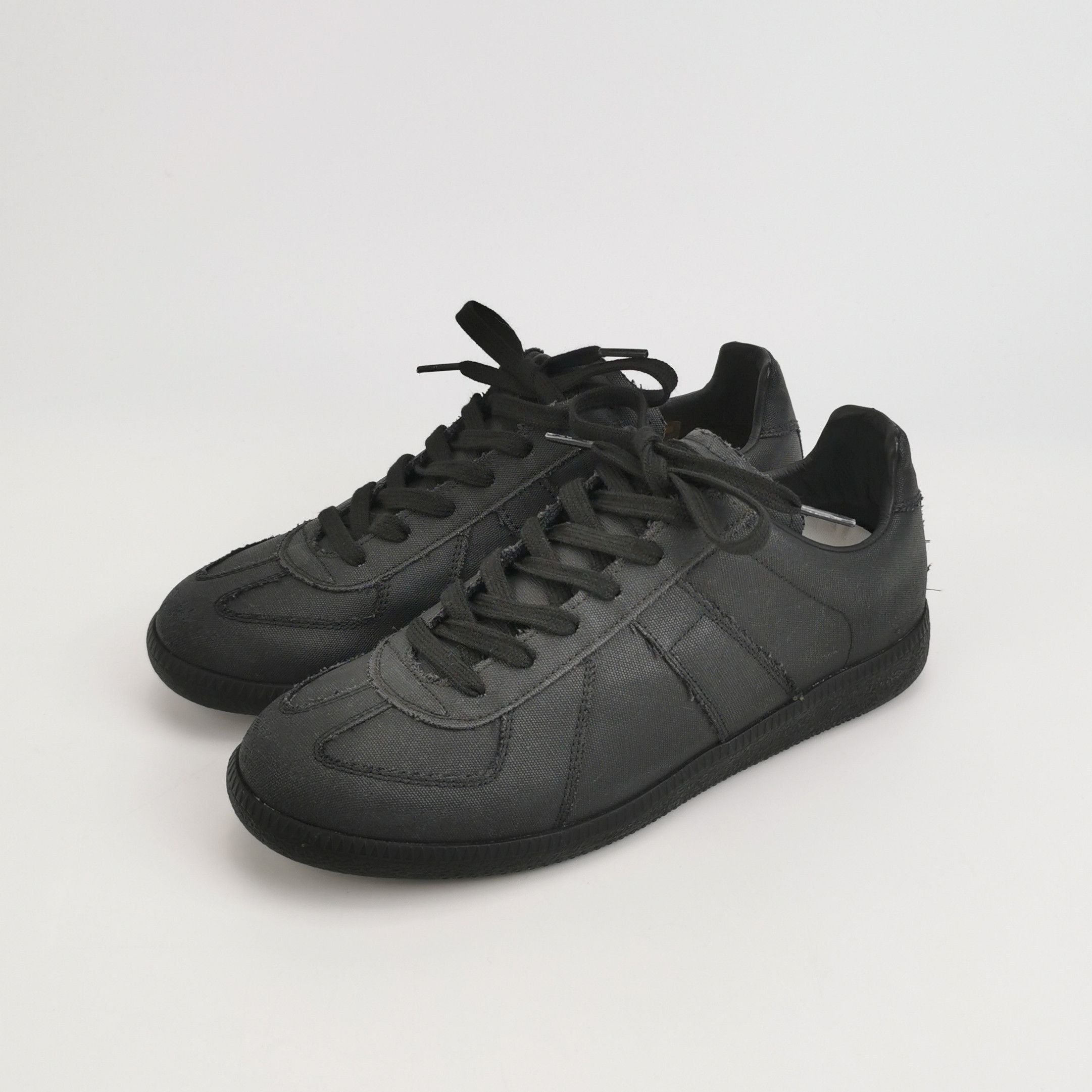 Maison Margiela Maison Margiela Coated Canvas Replica Sneakers 41 Size US 8 / EU 41 - 3 Thumbnail