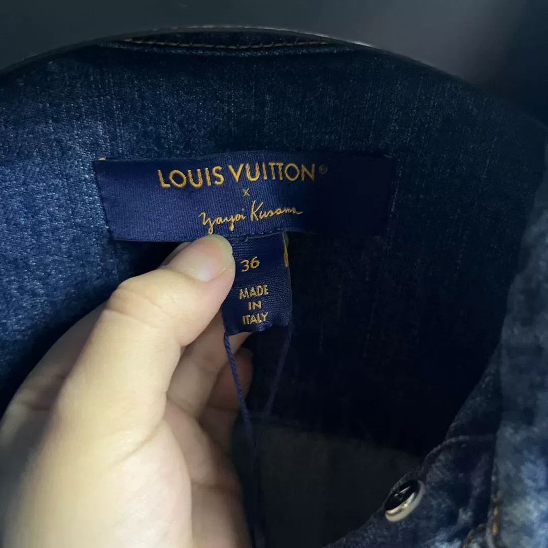 Louis Vuitton Louis Vuitton Blue Jacket XS Women Size XS / US 0-2 / IT 36-38 - 3 Thumbnail