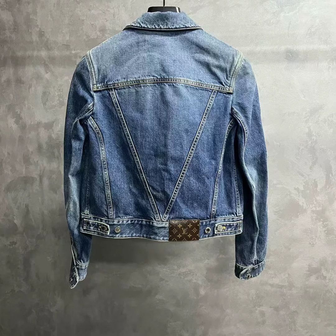 Louis Vuitton Louis Vuitton Blue Jacket XS Women Size XS / US 0-2 / IT 36-38 - 2 Thumbnail