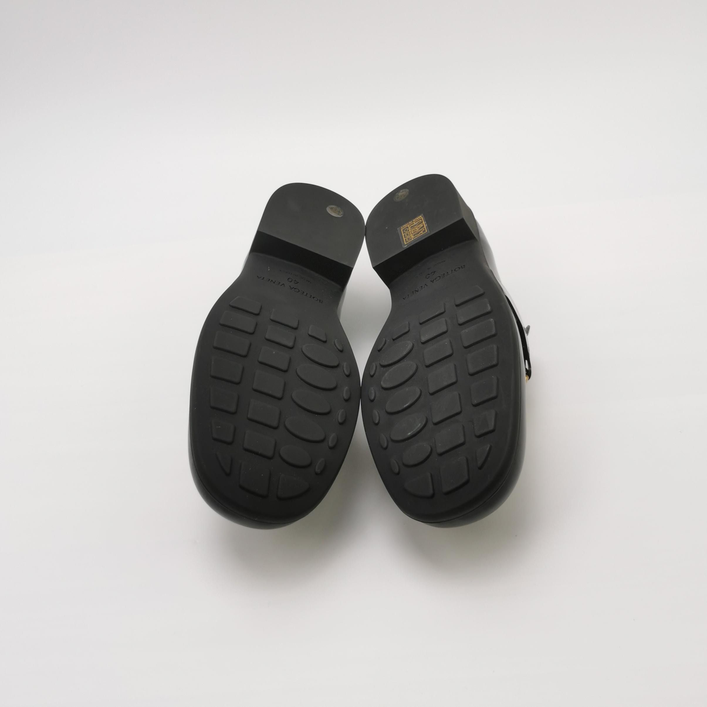 Bottega Veneta Bottega Veneta Metal Hardware Leather Loafers Size 40 Size US 7 / EU 40 - 6 Thumbnail
