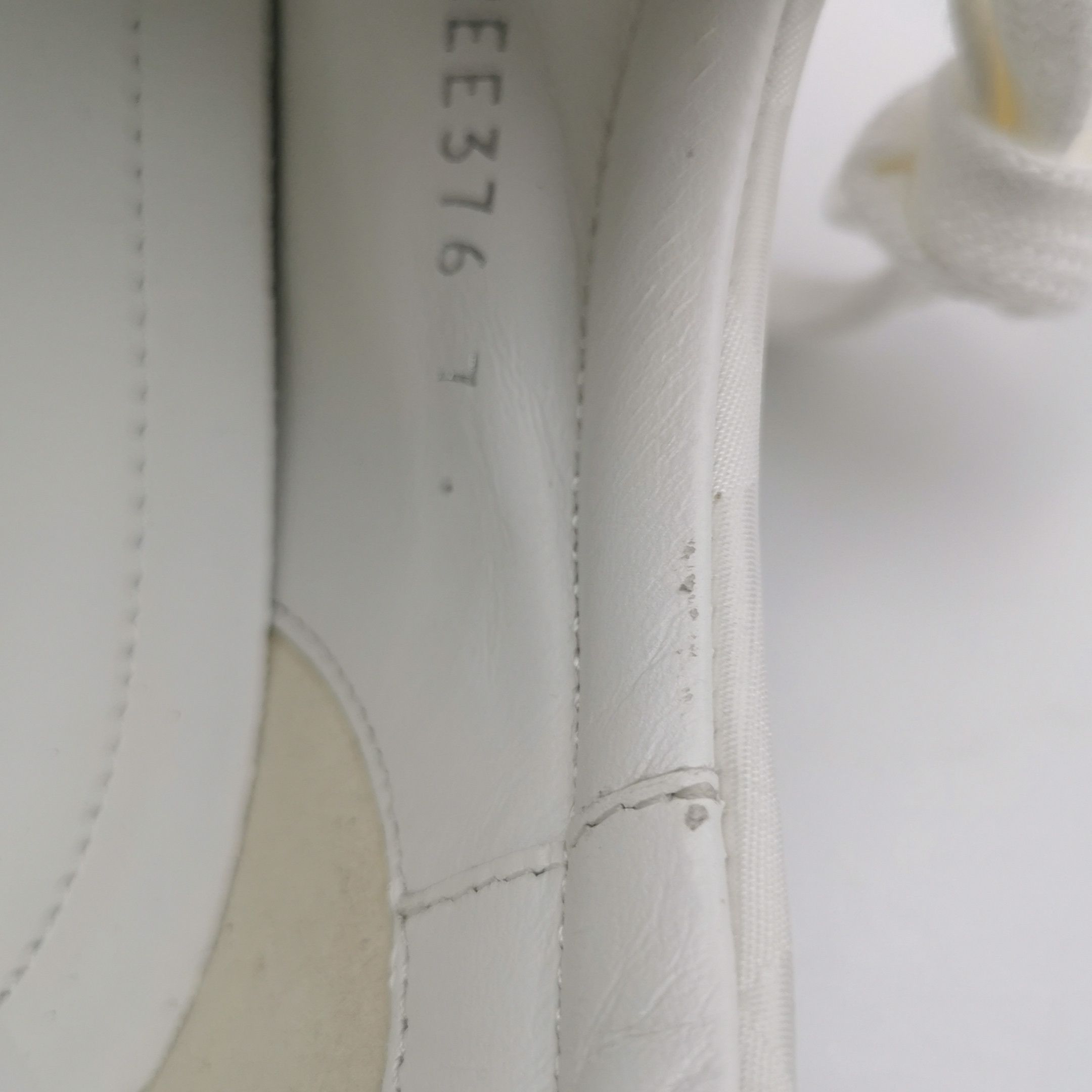 Prada Prada Triangle Logo Leather Low Sneakers 7 Size US 8 / EU 41 - 10 Thumbnail
