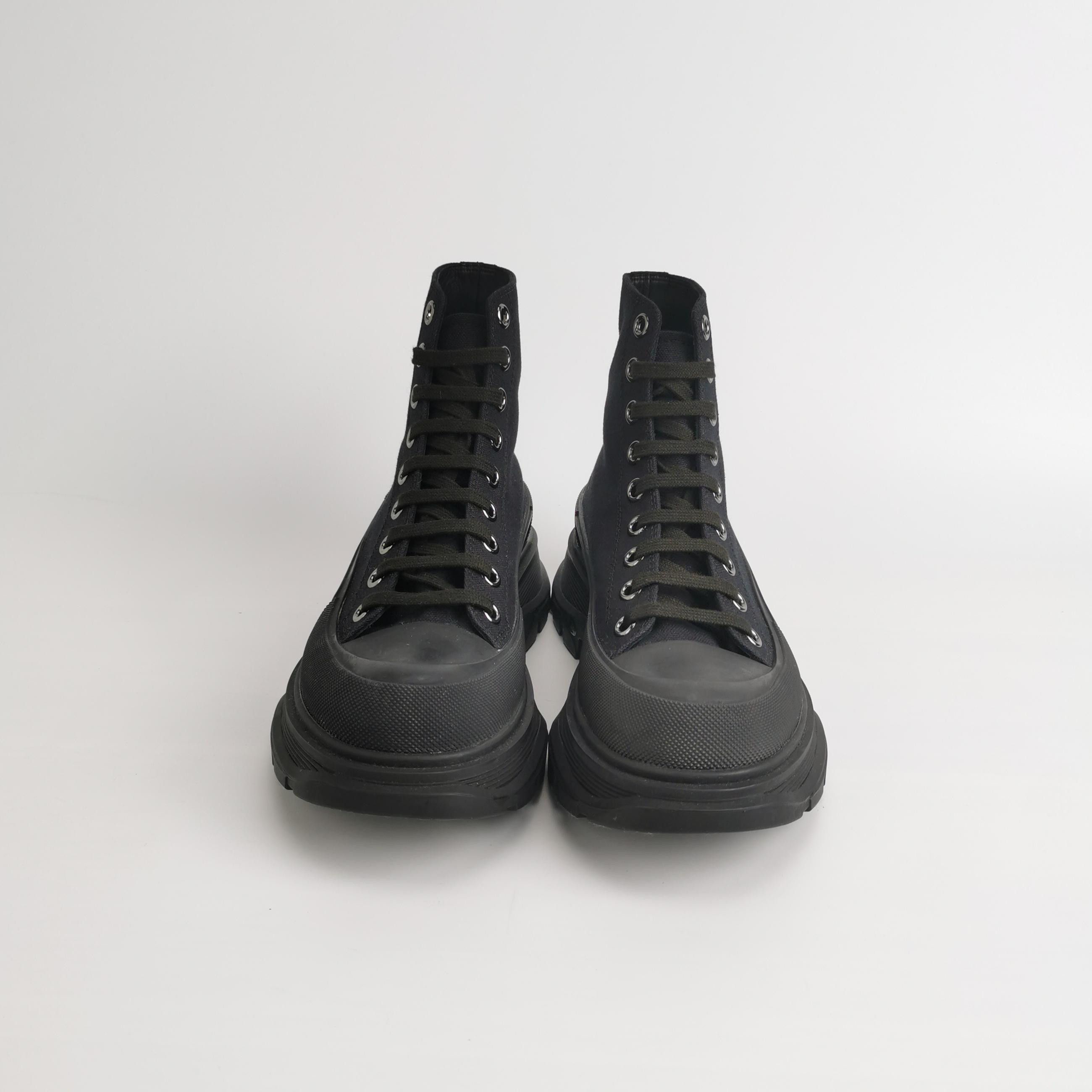 Alexander McQueen Alexander McQueen Tread Slick Canvas Sneakers 39 Size US 6 / EU 39 - 4 Thumbnail