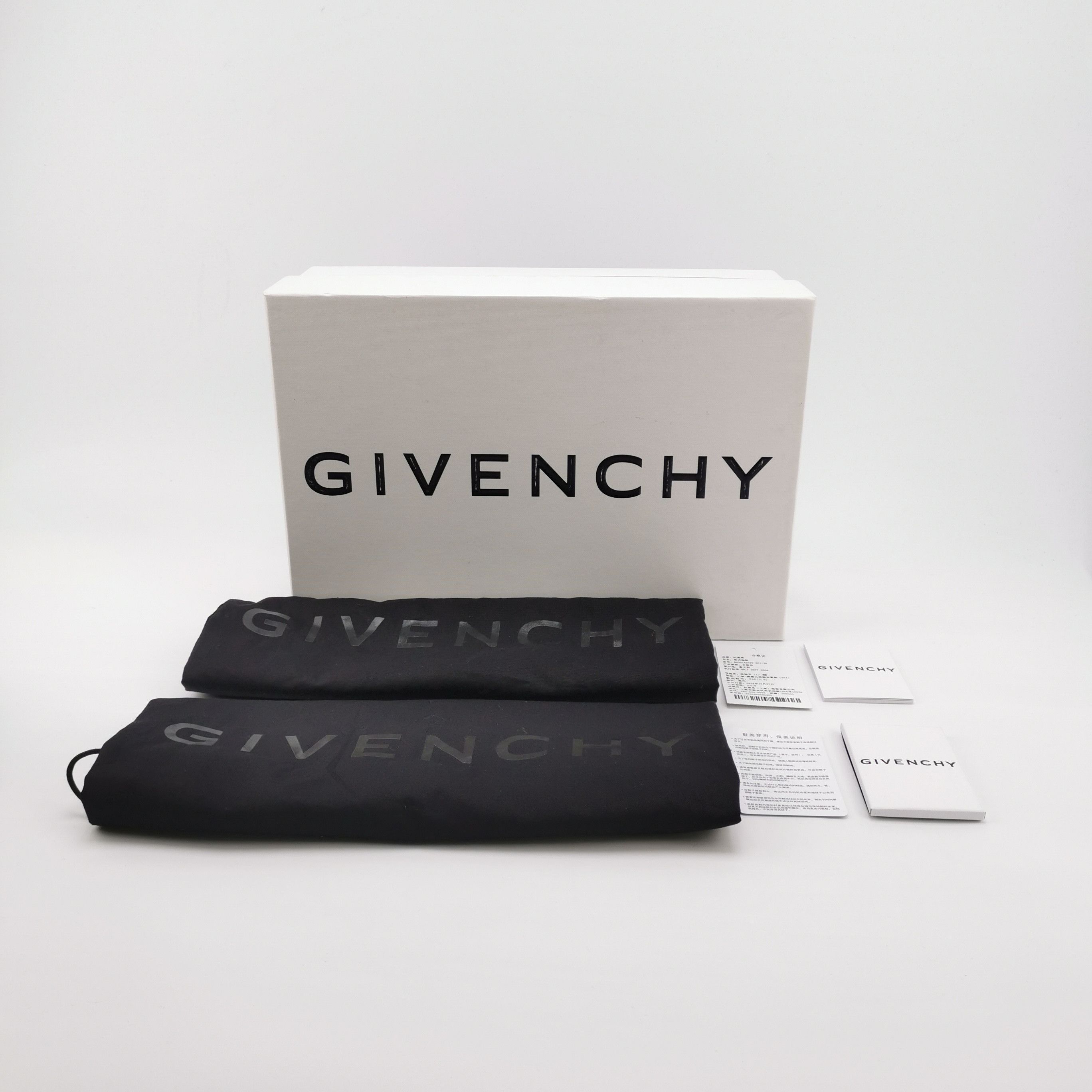 Givenchy Givenchy Marshmallow Platform Slides EU 39 Size US 6 / EU 39 - 7 Thumbnail
