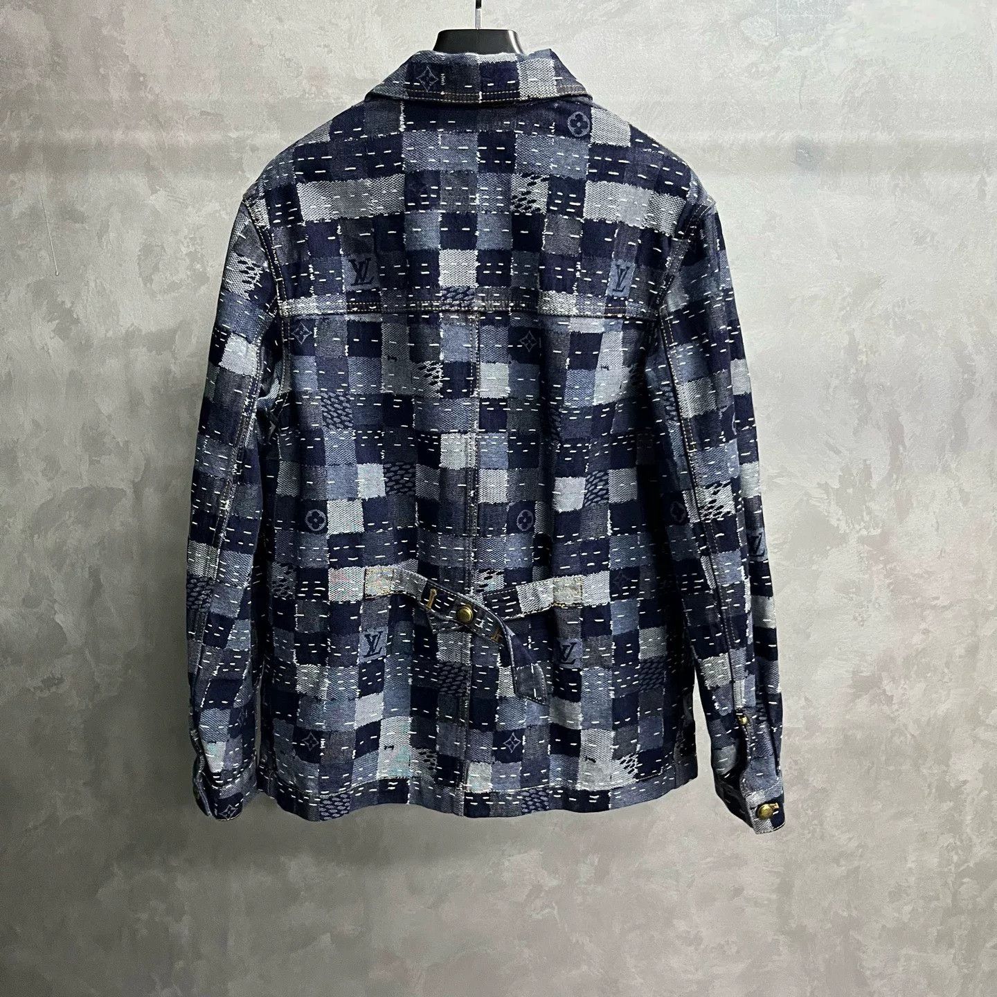 Louis Vuitton Louis Vuitton Checkered Light Jacket xs Men Size US XS / EU 42 / 0 - 2 Thumbnail