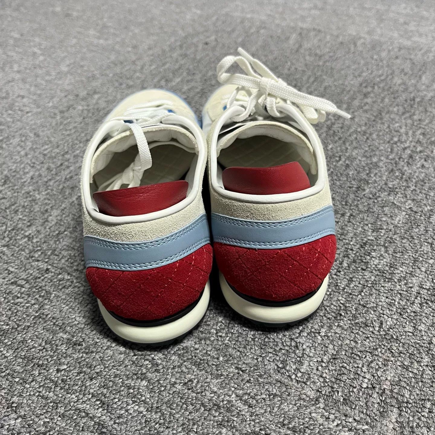 Chanel Chanel Retro Blue Lowtop Sneakers us_7 Women Size US 7 / IT 37 - 4 Thumbnail