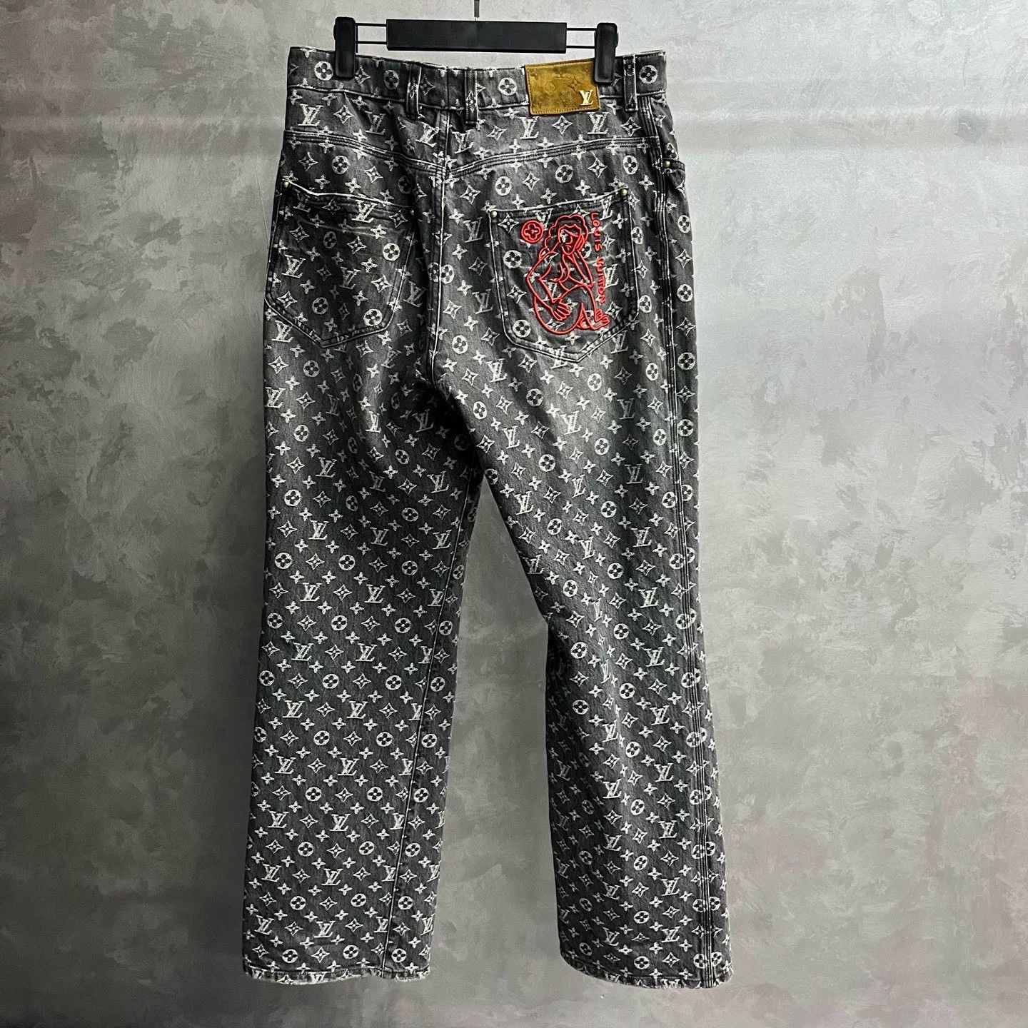 Louis Vuitton Louis Vuitton Retro Oversized Denim Jeans 28 Men Size US 28 / EU 44 - 2 Thumbnail