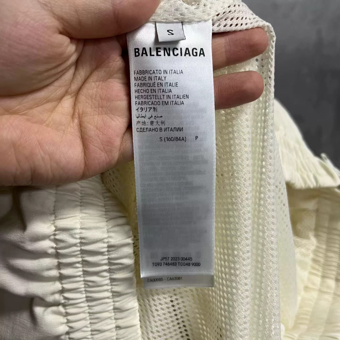Balenciaga Balenciaga Retro Printed Multi Light Jacket s Men Size US S / EU 44-46 / 1 - 5 Thumbnail