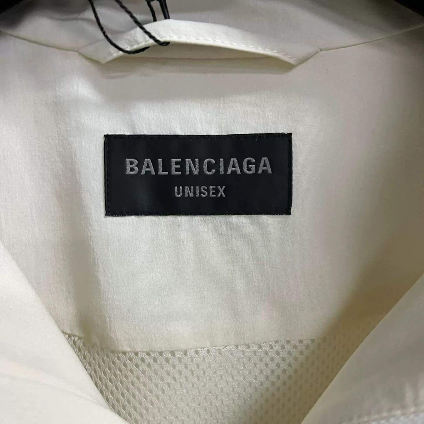 Balenciaga Balenciaga Retro Printed Multi Light Jacket s Men Size US S / EU 44-46 / 1 - 3 Thumbnail