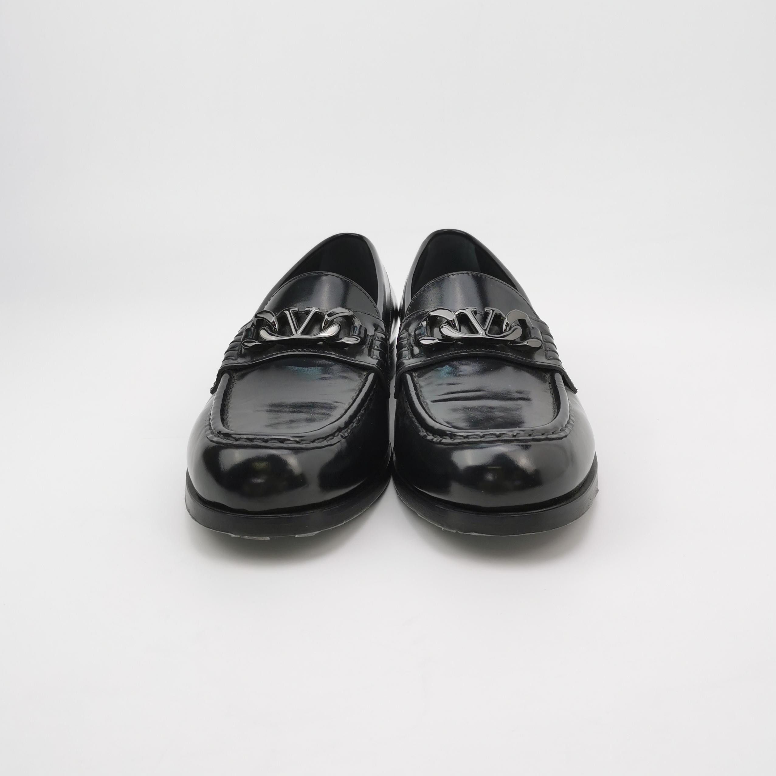 Valentino Valentino VLogo Calfskin Leather Loafers 42.5 Size US 9 / EU 42 - 4 Thumbnail