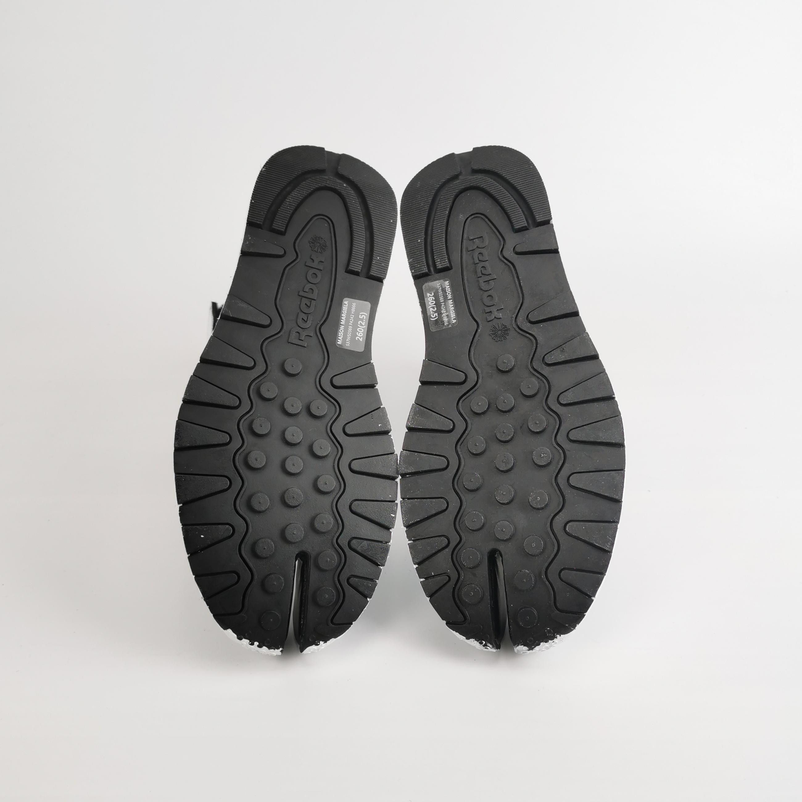 Maison Margiela Maison Margiela x Reebok Tabi Cut-Out High-Top Sneakers US 9 Size US 9 / EU 42 - 6 Thumbnail