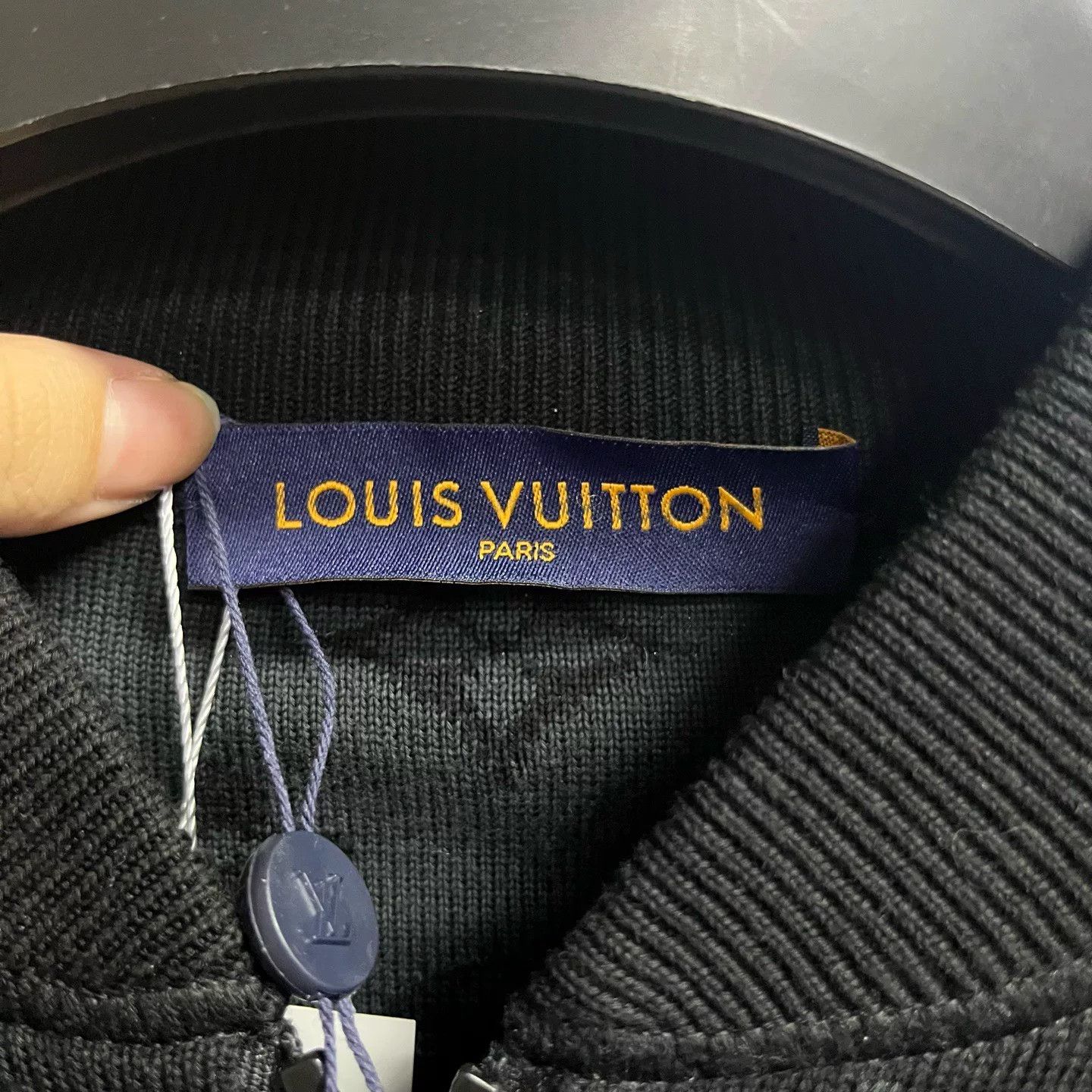 Louis Vuitton Louis Vuitton Printed Graphic Black Light Jacket l Men Size US L / EU 52-54 / 3 - 4 Thumbnail