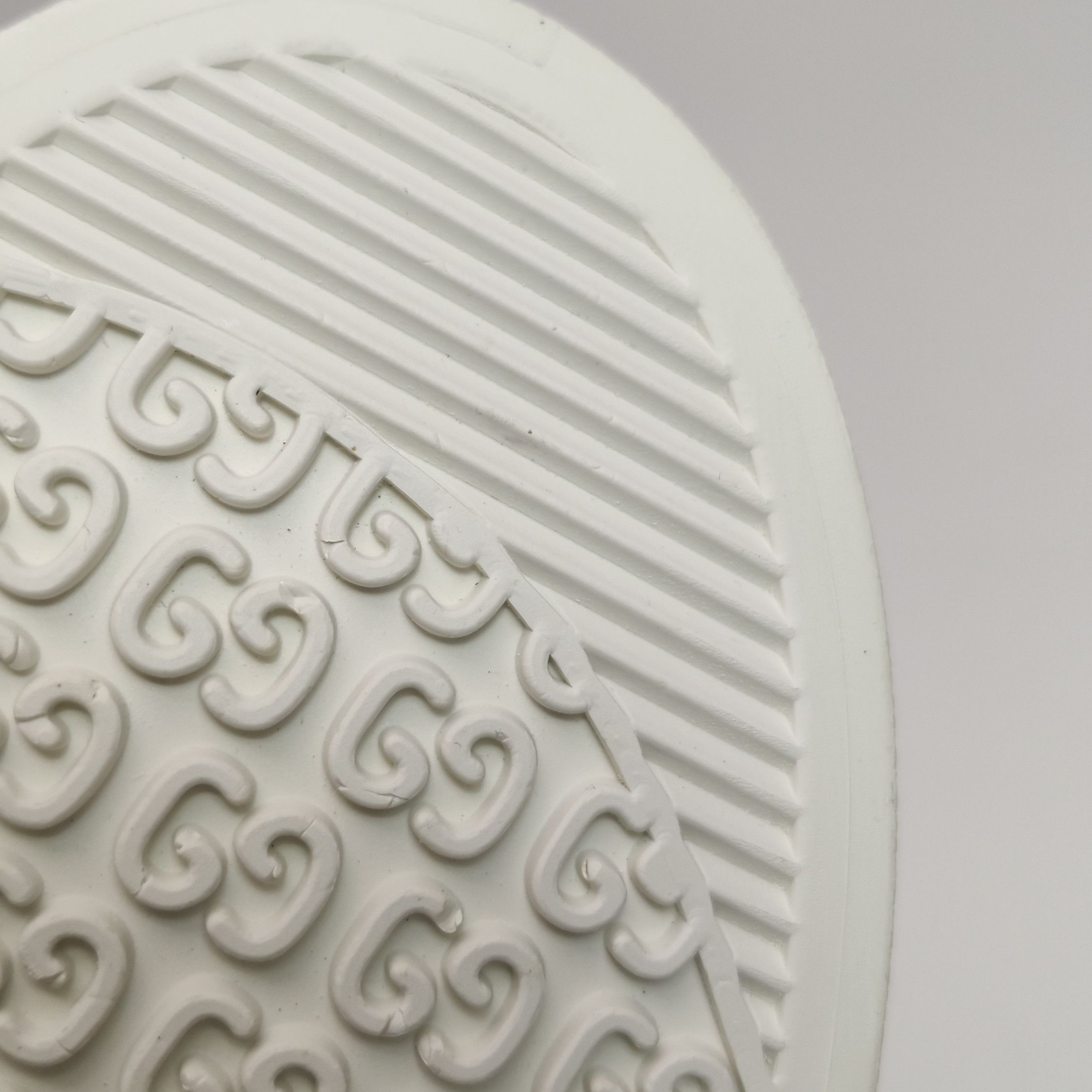 Gucci Gucci Suede Logo Hi-Top Sneakers 40 Size US 7 / EU 40 - 9 Thumbnail