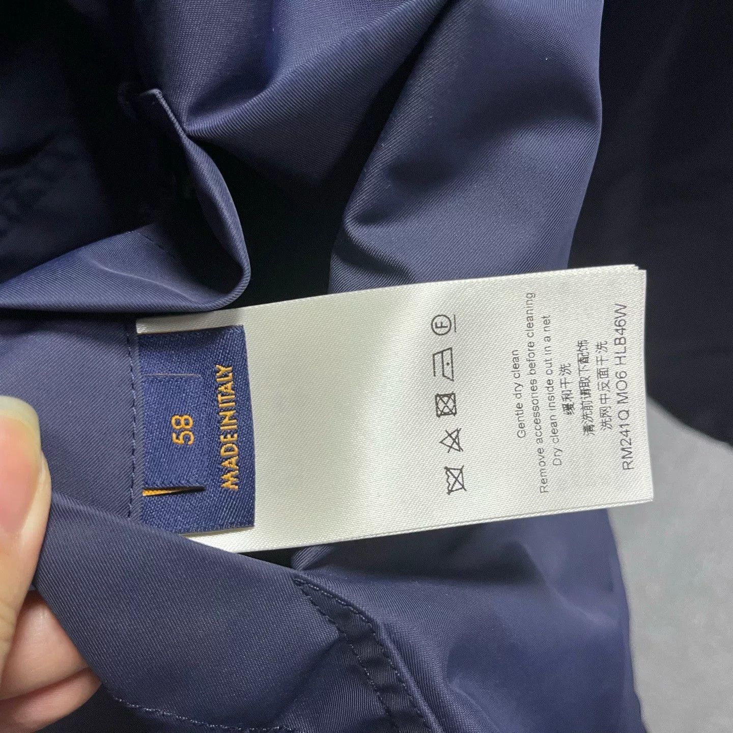 Louis Vuitton Louis Vuitton Retro Printed Blue Light Jacket xs Men Size US XS / EU 42 / 0 - 7 Thumbnail