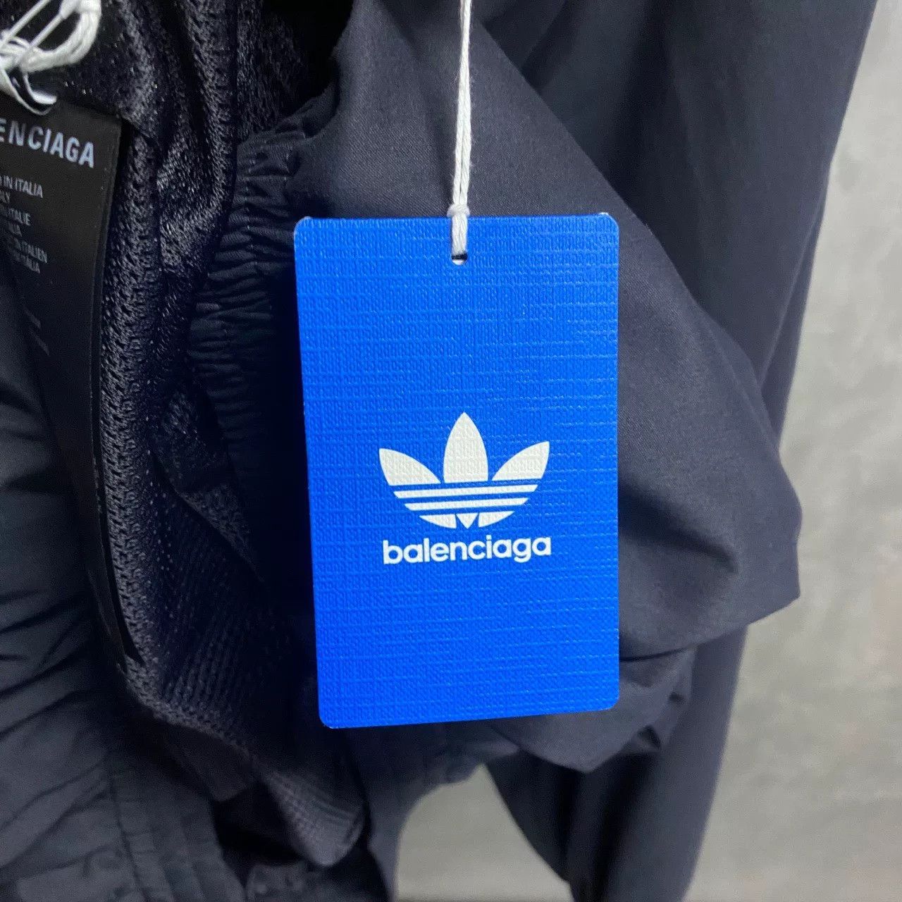 Balenciaga Balenciaga Embroidered Striped Black Light Jacket xs Men Size US XS / EU 42 / 0 - 5 Thumbnail