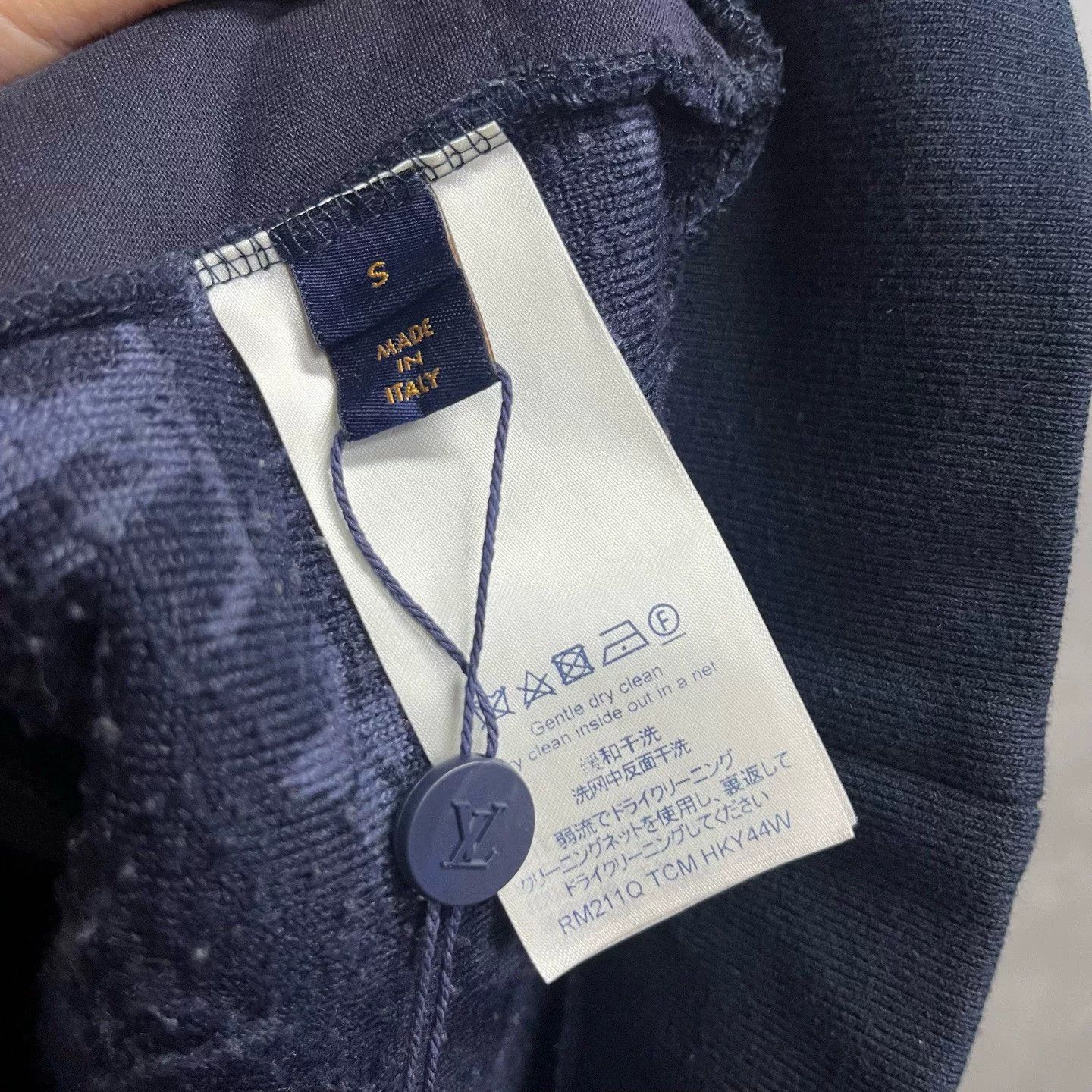 Louis Vuitton Louis Vuitton Blue Light Jacket s Men Size US S / EU 44-46 / 1 - 4 Thumbnail