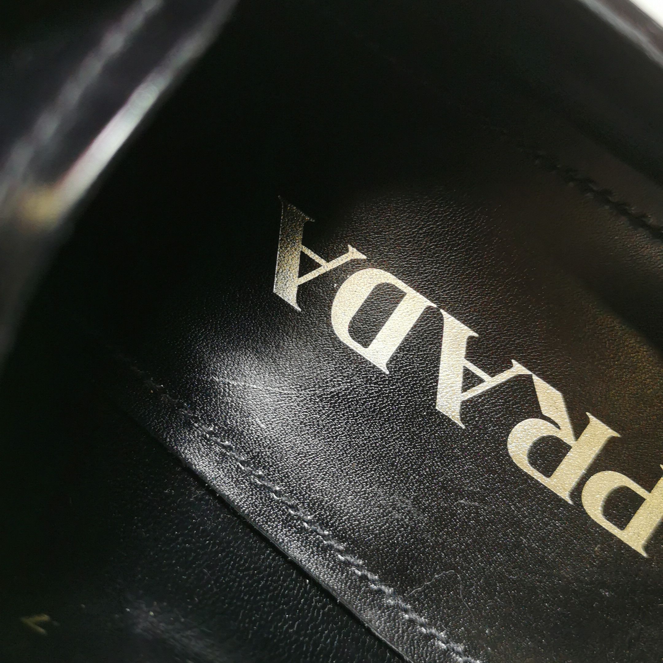 Prada Prada Cap-Toe Leather Oxford Shoes 41 Size US 8 / EU 41 - 13 Thumbnail