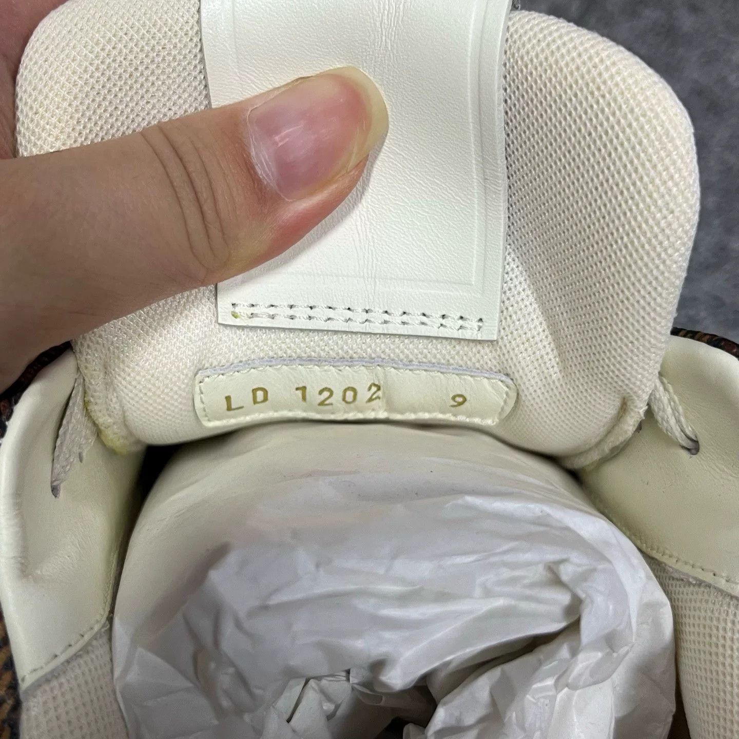 Louis Vuitton Louis Vuitton Checkered Brown Lowtop Sneakers 10 Men Size US 10 / EU 43 - 5 Thumbnail
